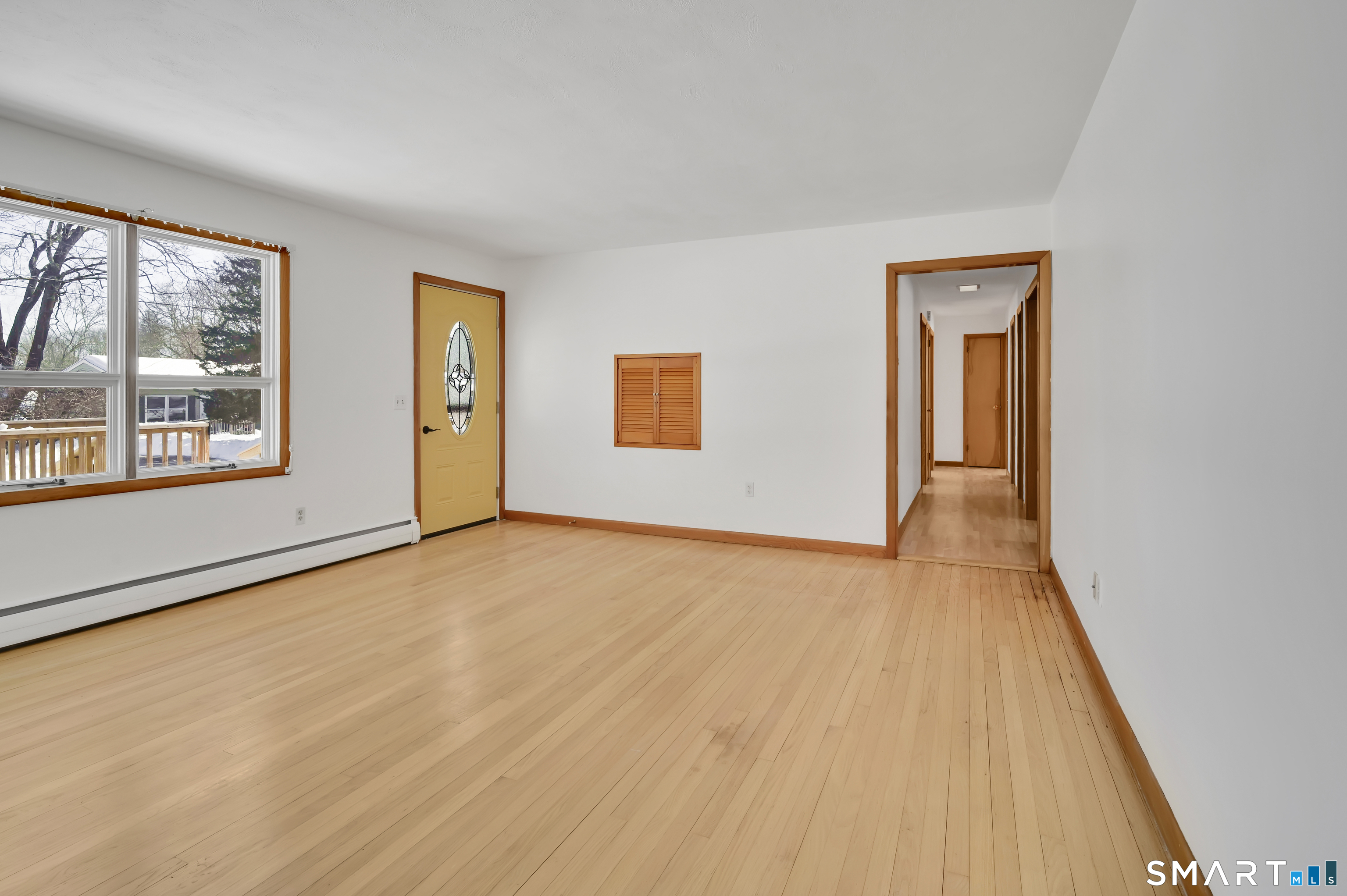 Homes for sale in Brooklyn, CT | 7 Lockwood St, Brooklyn, CT 06234 | MLS# 24145847