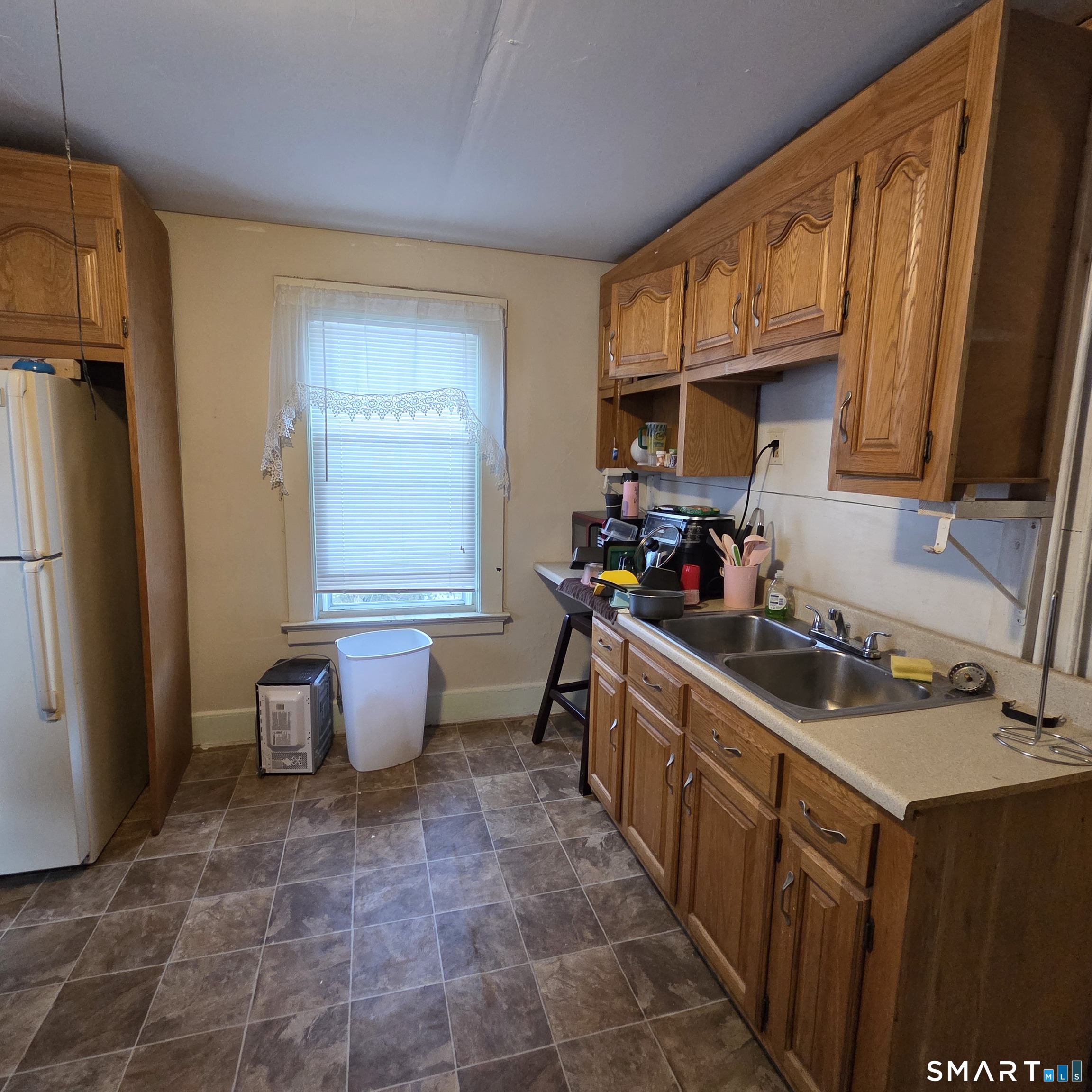 Homes for sale in Bloomfield, CT | 18 Darby St, Bloomfield, CT 06002 | MLS# 24152138