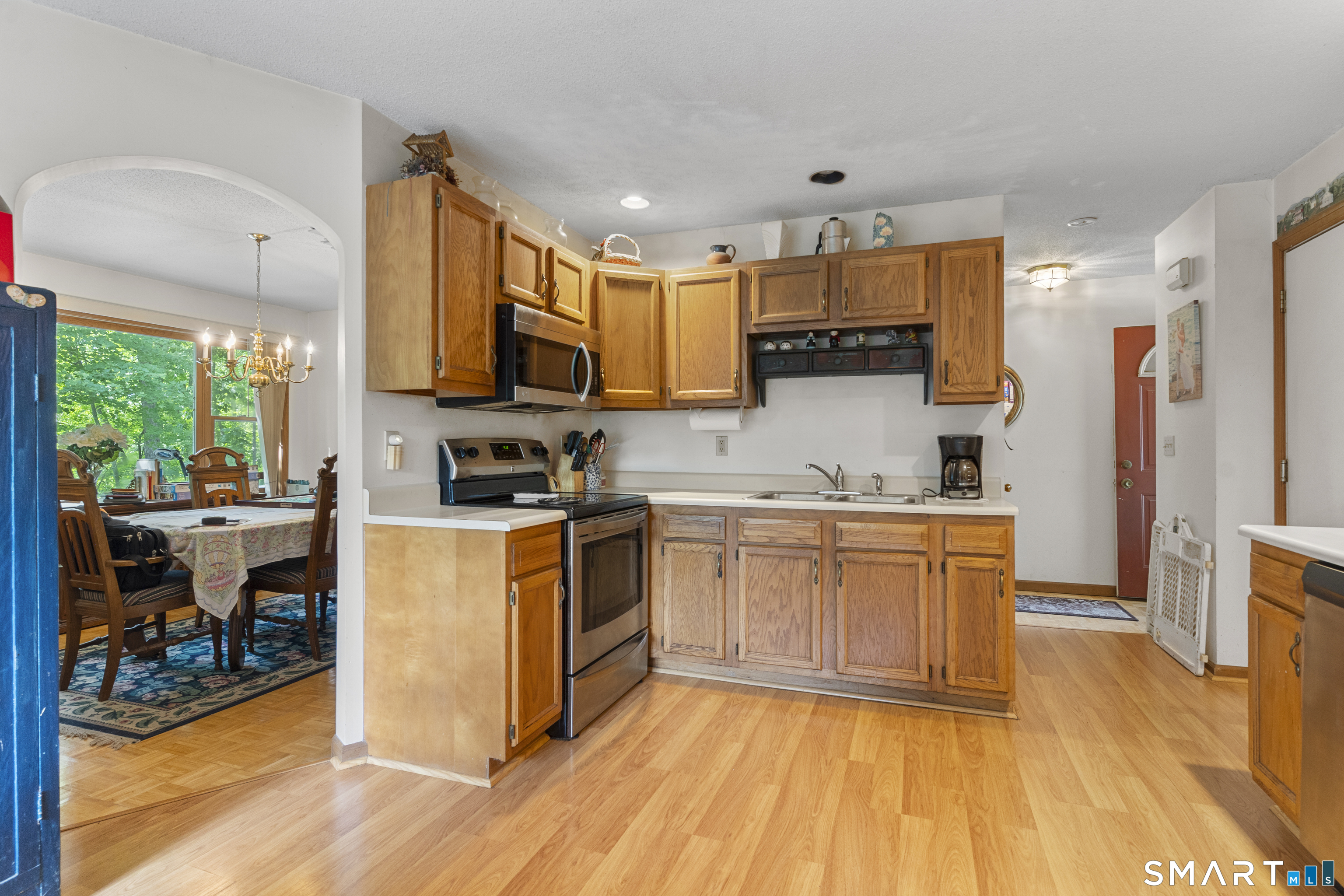 Homes for sale in Naugatuck, CT | 46 Mulberry St, Naugatuck, CT 06770 | MLS# 24152302