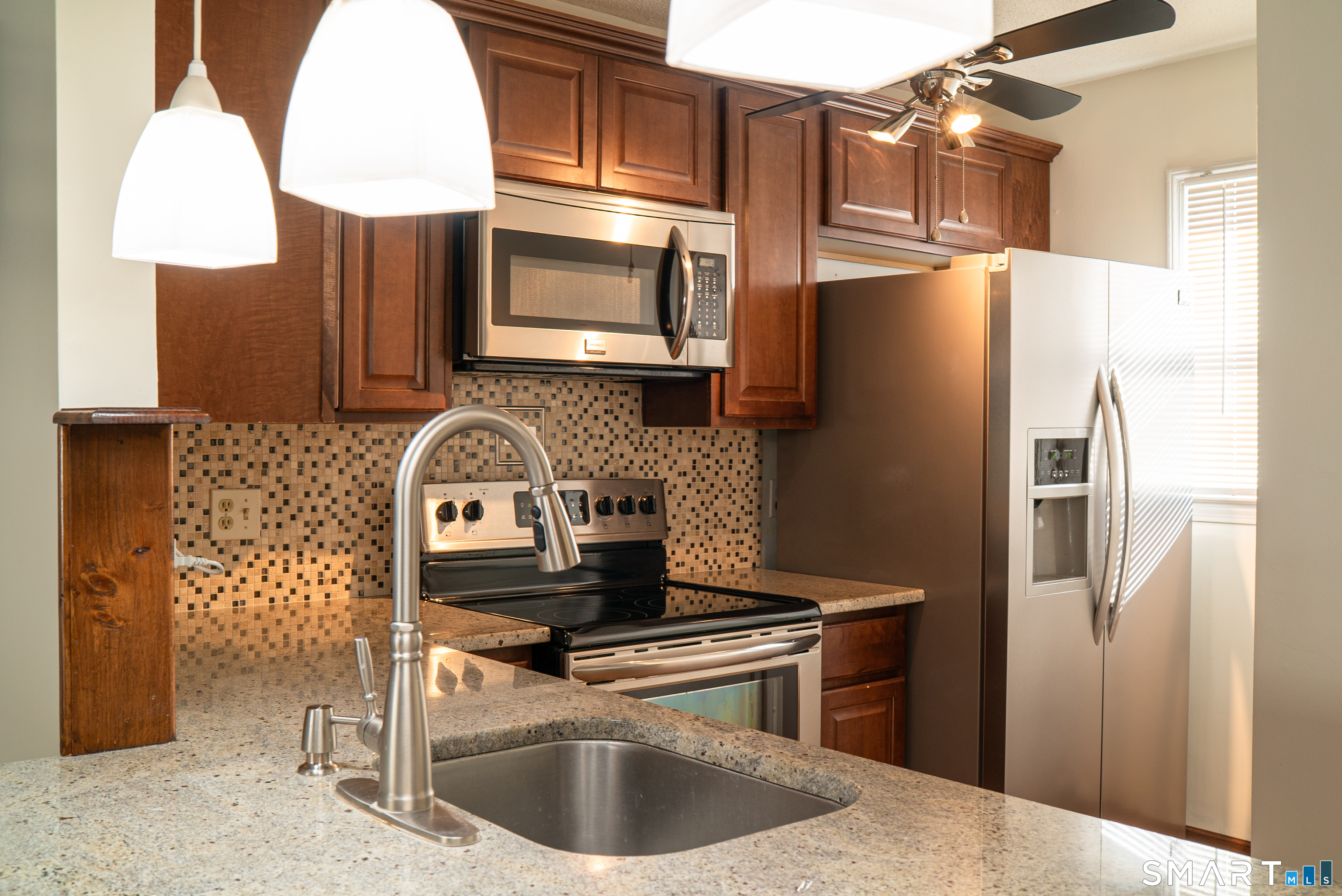 Homes for sale in Meriden, CT | 55 Meetinghouse Vlg #2, Meriden, CT 06450 | MLS# 24152520