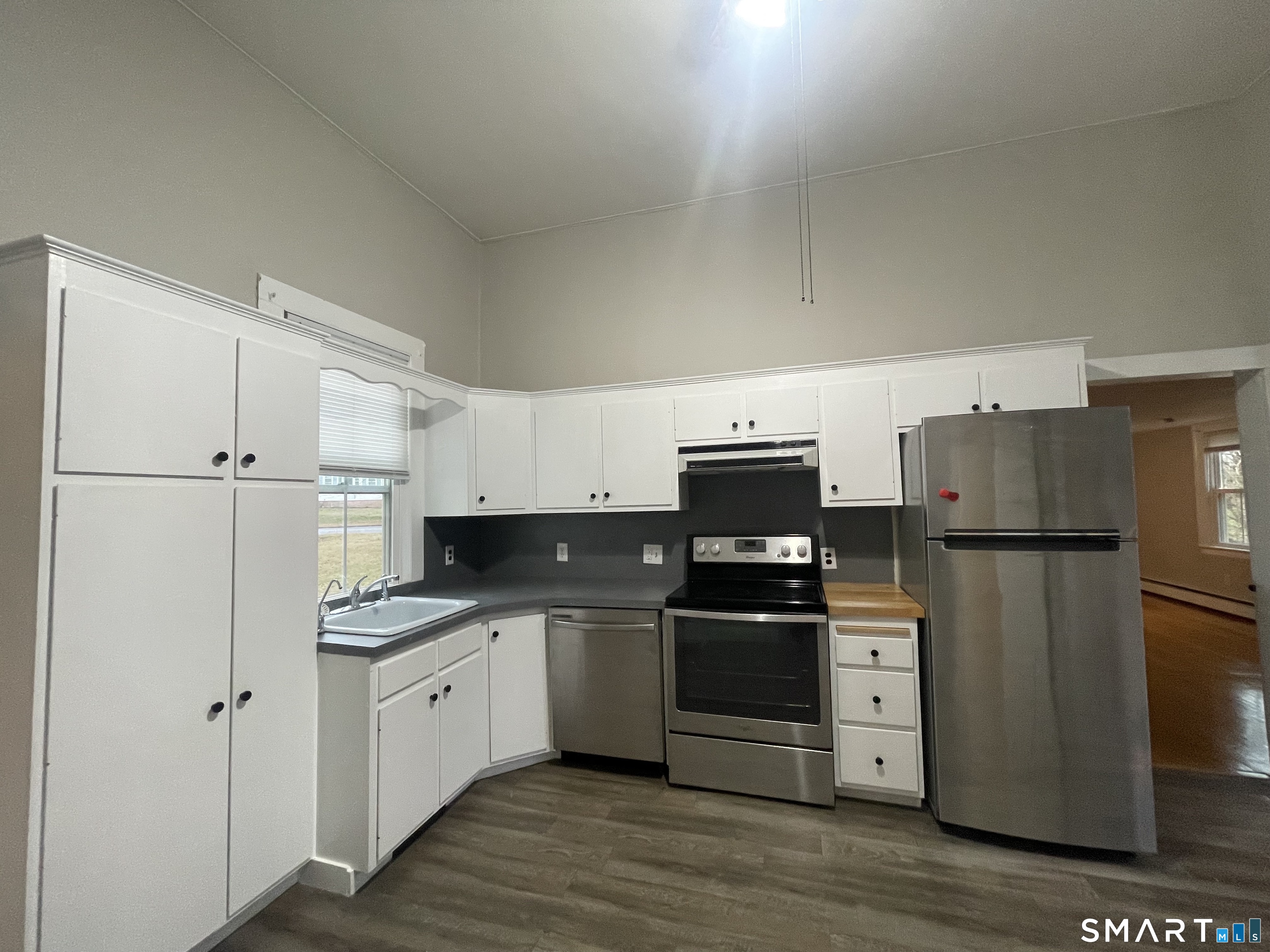 Photo 2 of 9 Hicksville Road, Cromwell, CT