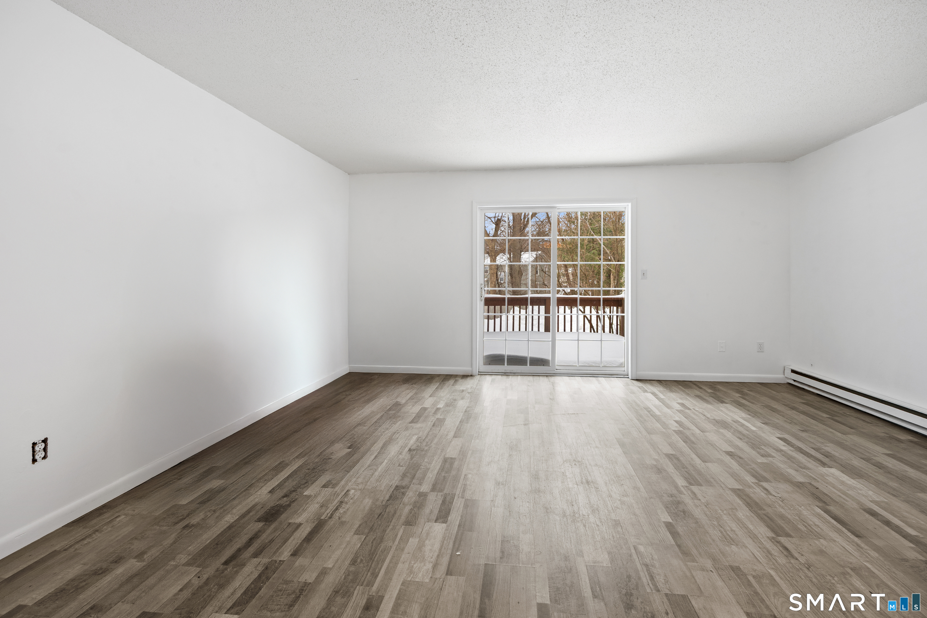 Homes for sale in Naugatuck, CT | 111 Wooster St #4A, Naugatuck, CT 06770 | MLS# 24152468