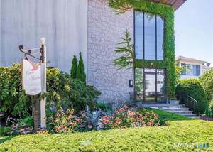 697 Cove Road, Unit APT 1B
