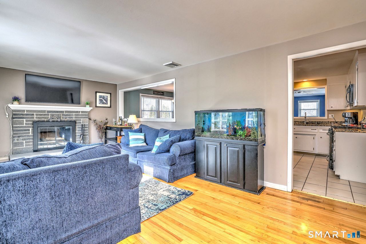 Homes for sale in Stratford, CT | 280 Goldbach Dr, Stratford, CT 06614 | MLS# 24149984