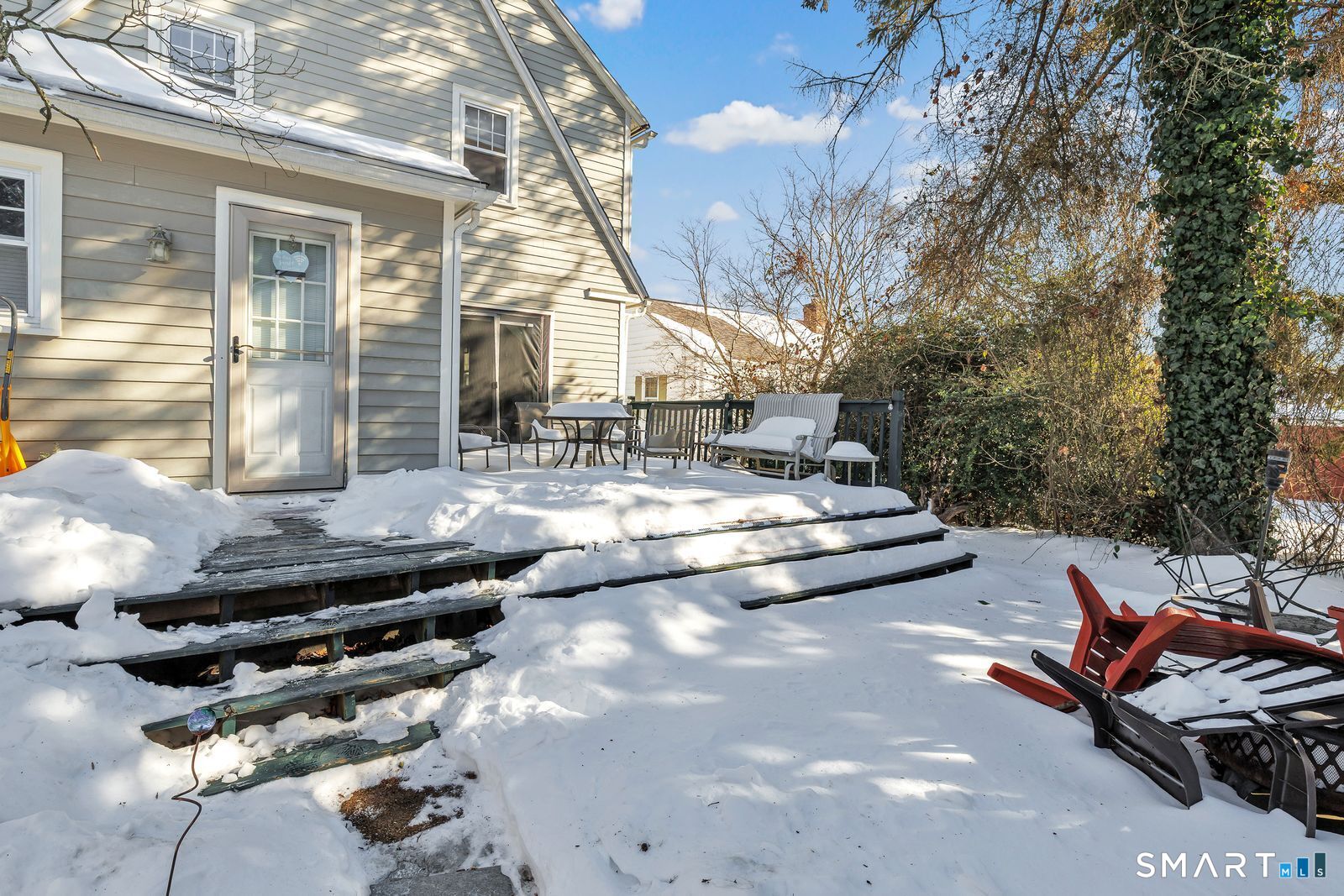 Homes for sale in Stratford, CT | 185 Cutspring Rd, Stratford, CT 06614 | MLS# 24152680