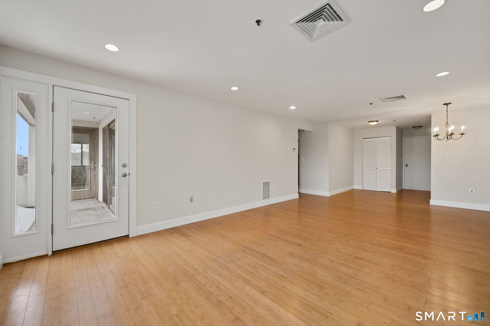 Homes for sale in Stamford, CT | 1633 Washington Blvd #APT 6D, Stamford, CT 06902 | MLS# 24152681