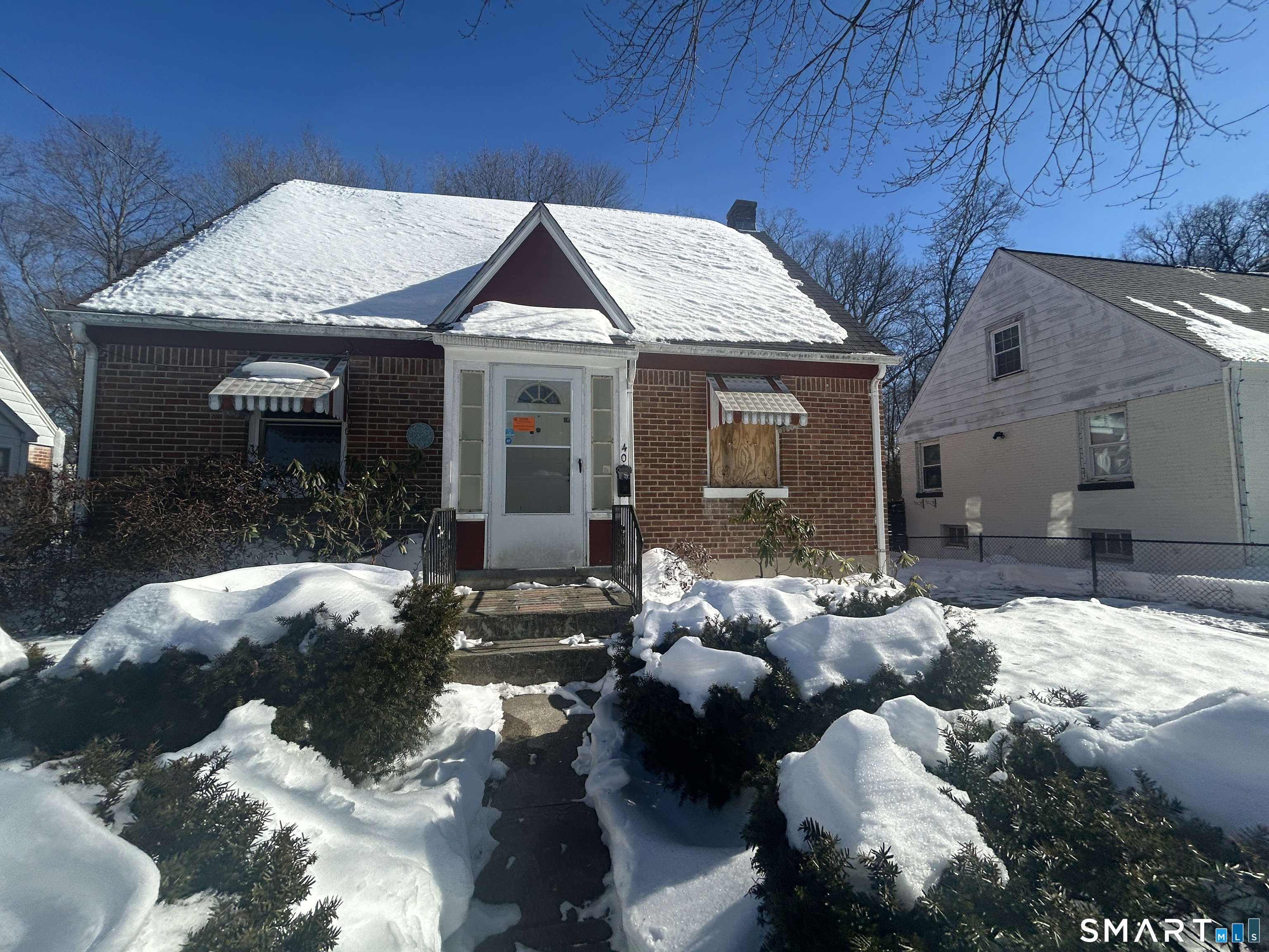 Homes for sale in Waterbury, CT | 40 Houston St, Waterbury, CT 06704 | MLS# 24151011