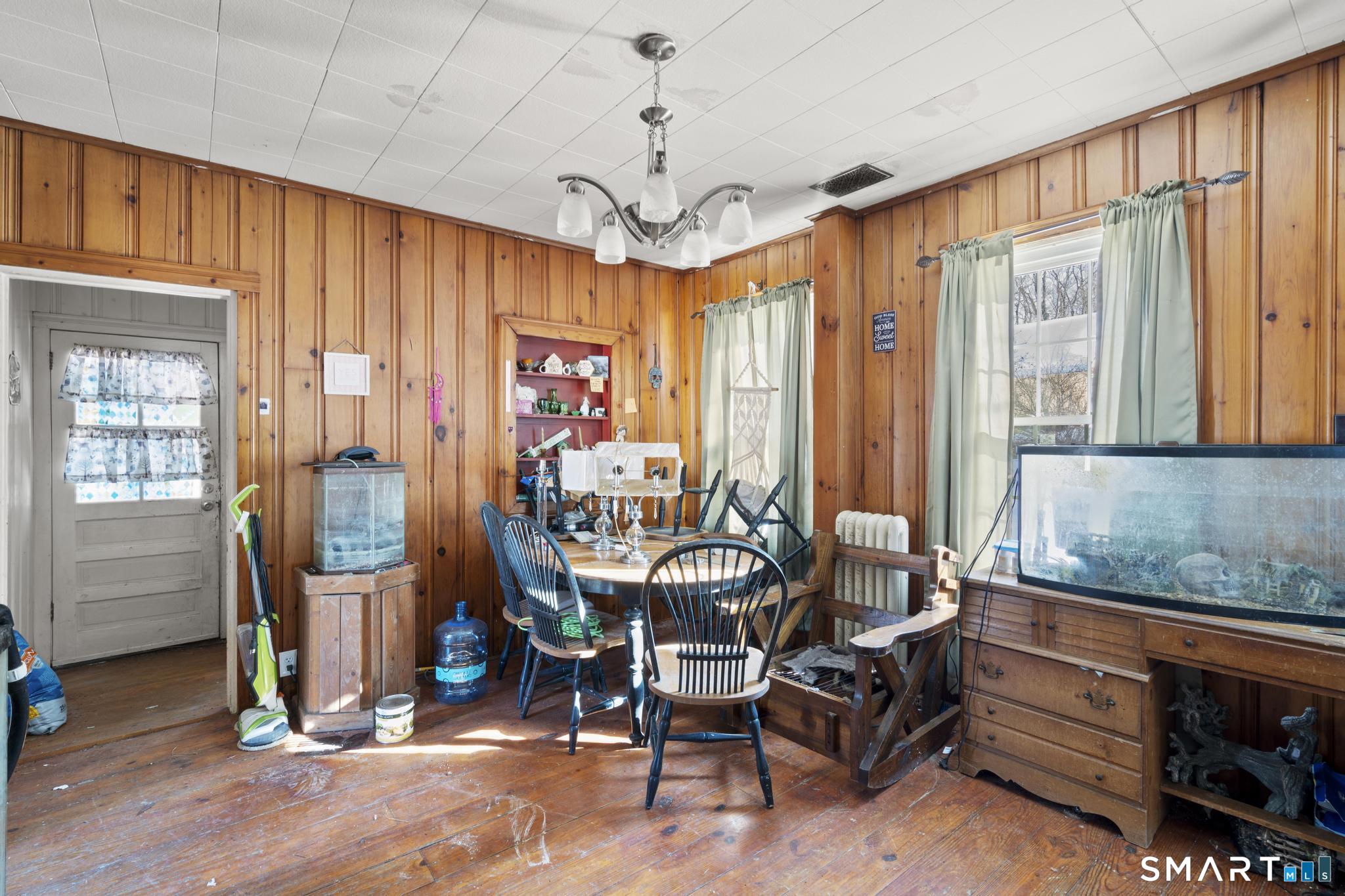 121 Cedar, Norwich, 06360, 3 Bedrooms Bedrooms, 0 ,2 BathroomsBathrooms,Single Family For Sale,For Sale,Cedar,0,24152756