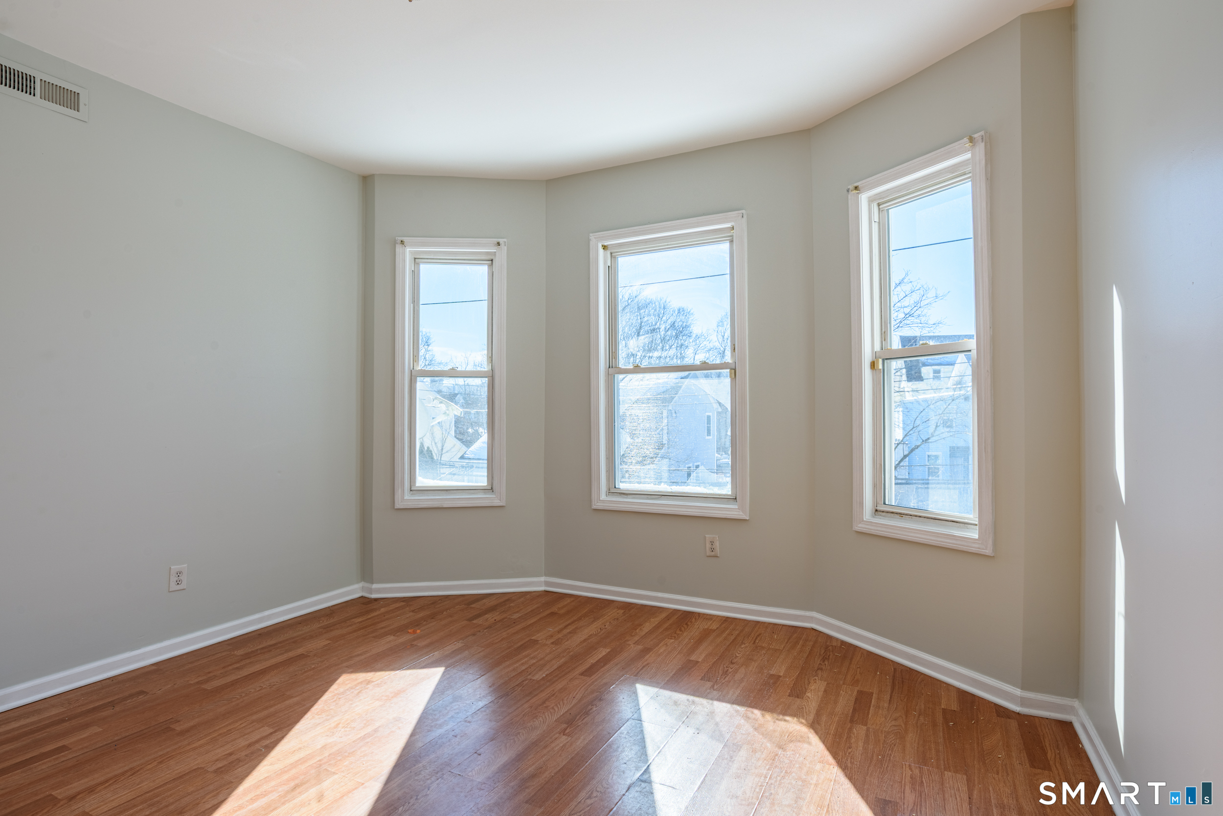 Homes for sale in New Haven, CT | 293 Division St, New Haven, CT 06511 | MLS# 24152760