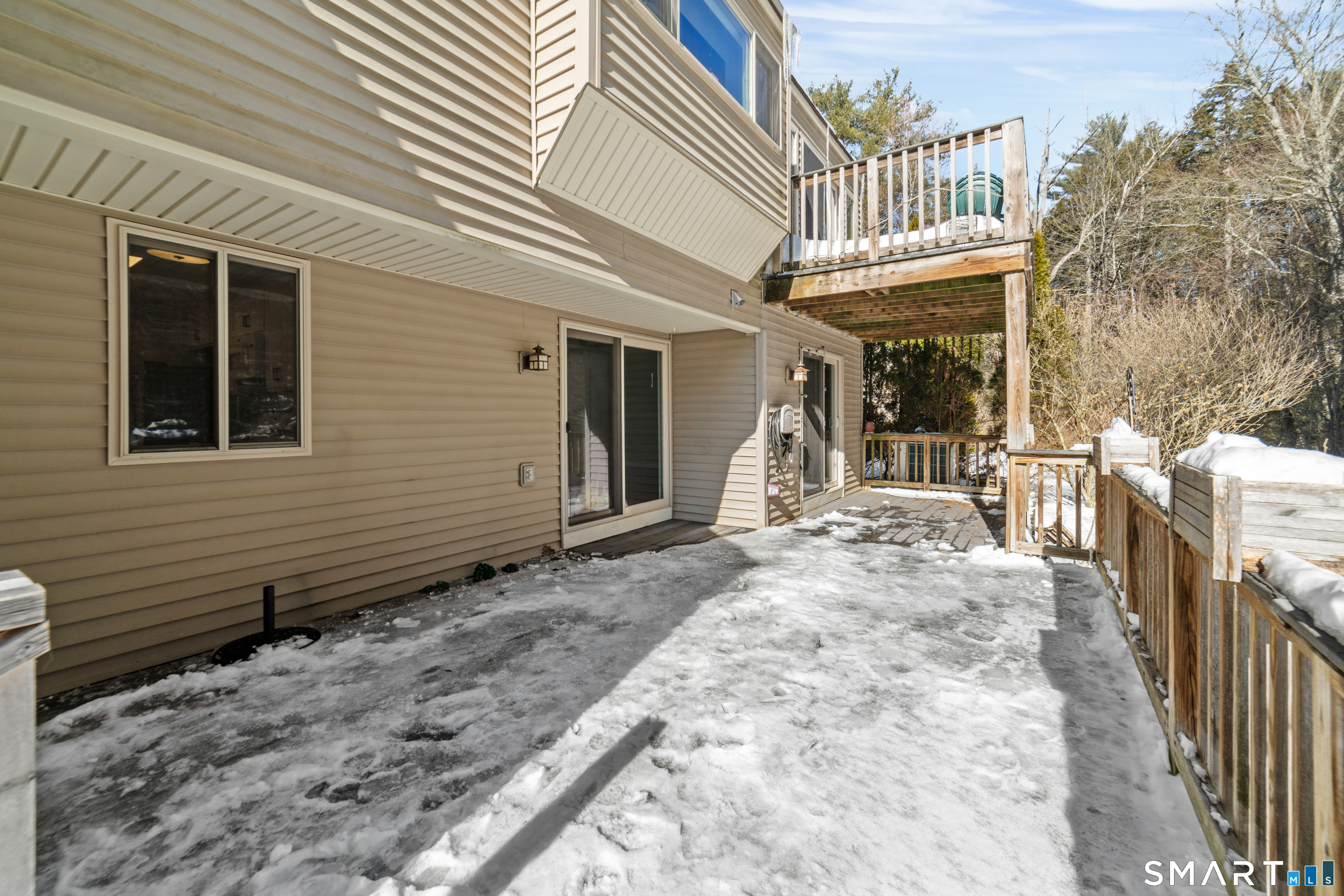 Homes for sale in Simsbury, CT | 42 Library Ln #42, Simsbury, CT 06070 | MLS# 24152640