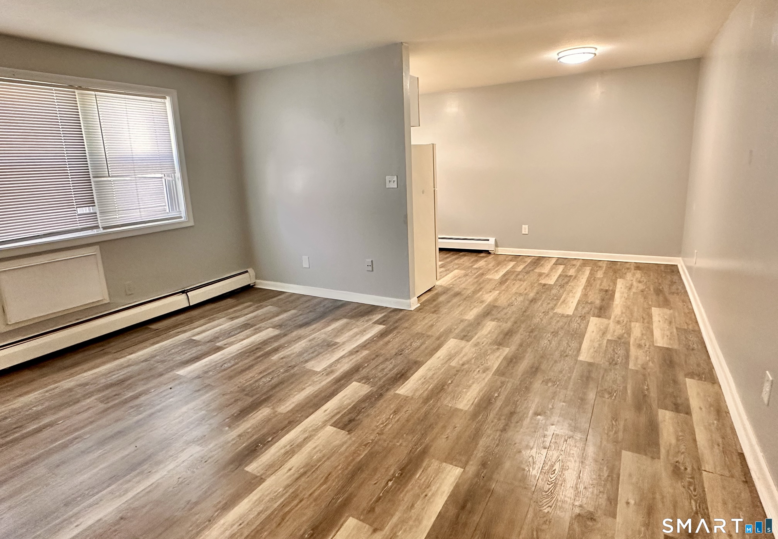 Homes for sale in Hartford, CT | 16 Henry St, Hartford, CT 06114 | MLS# 24152320