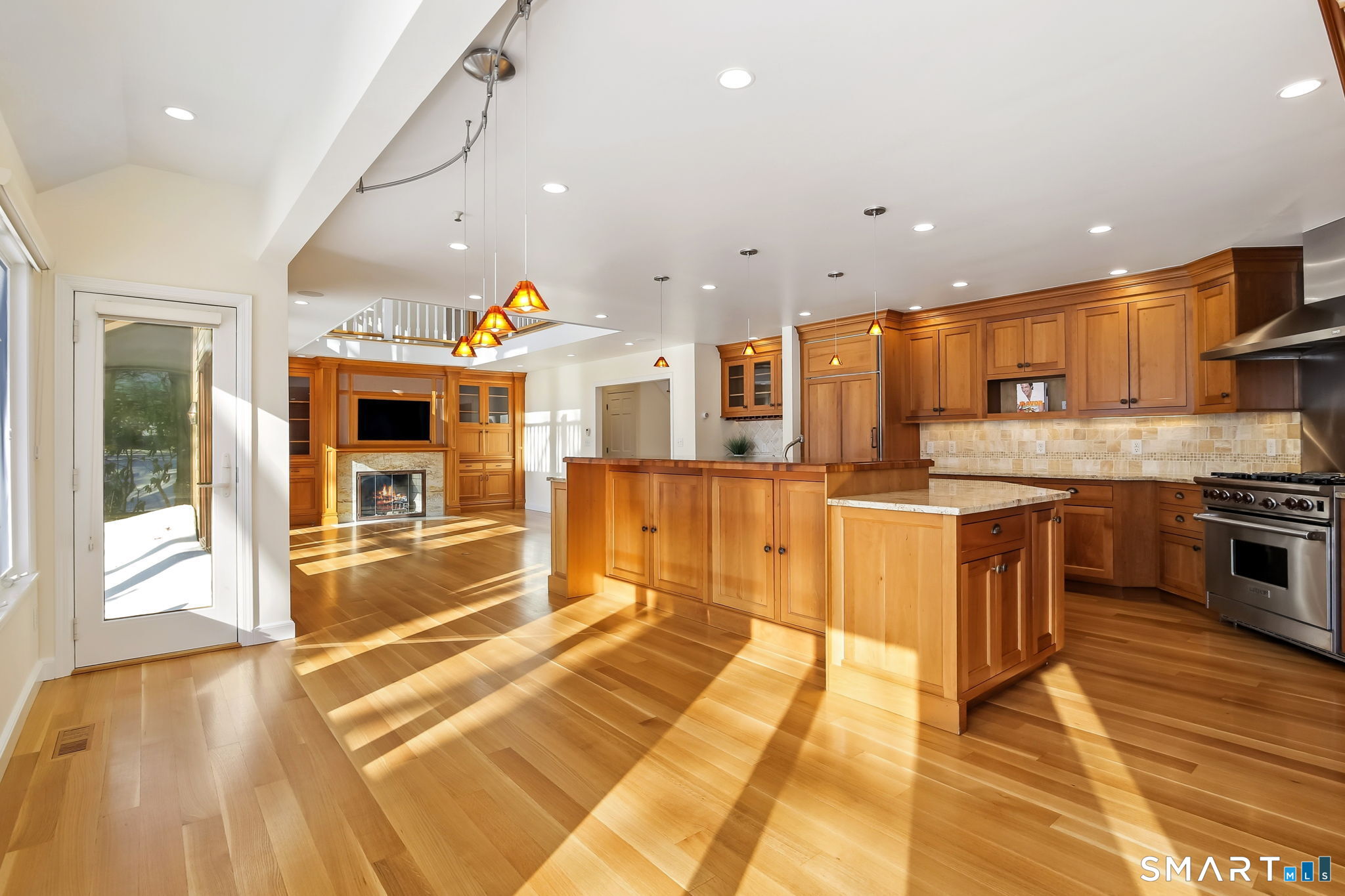 Photo 11 of 59 Emerald Lane, Stamford, CT