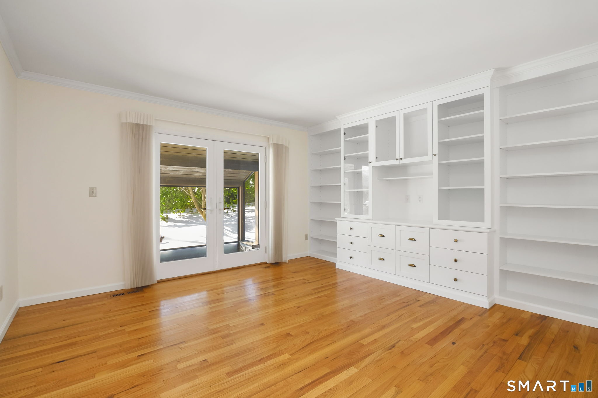 Photo 17 of 59 Emerald Lane, Stamford, CT