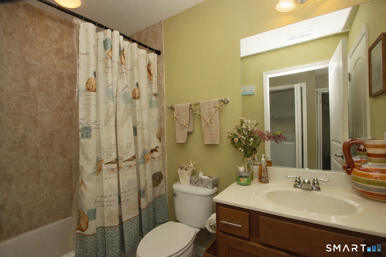 Photo 26 of 72 Tucker Street, Danbury, CT