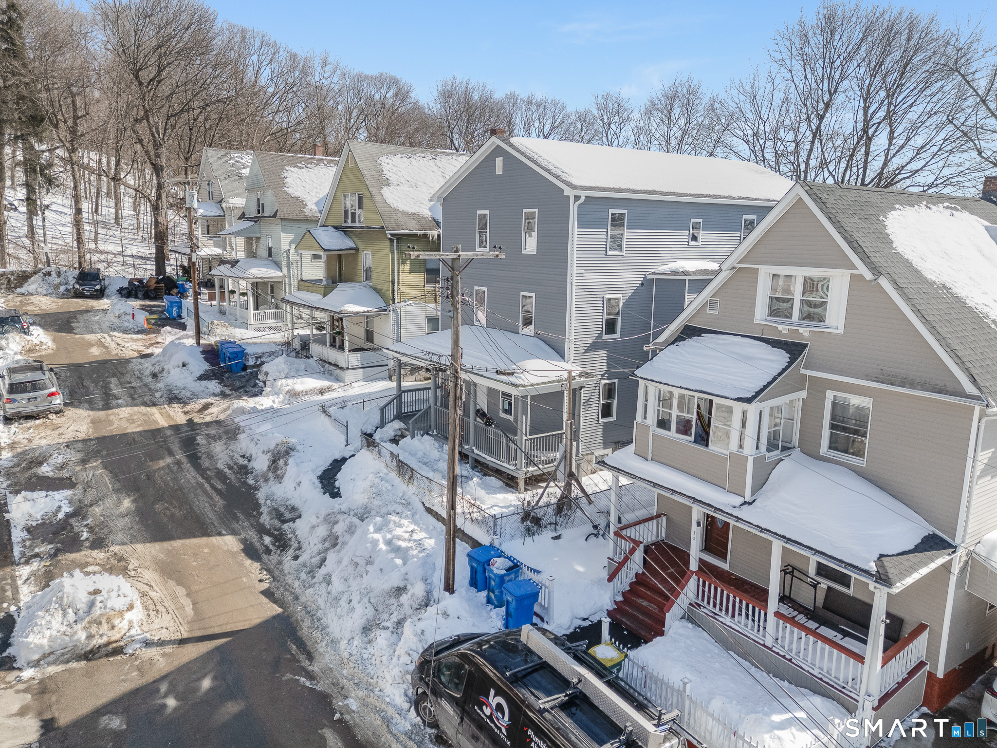 Homes for sale in Waterbury, CT | 16 Arch St, Waterbury, CT 06710 | MLS# 24152966