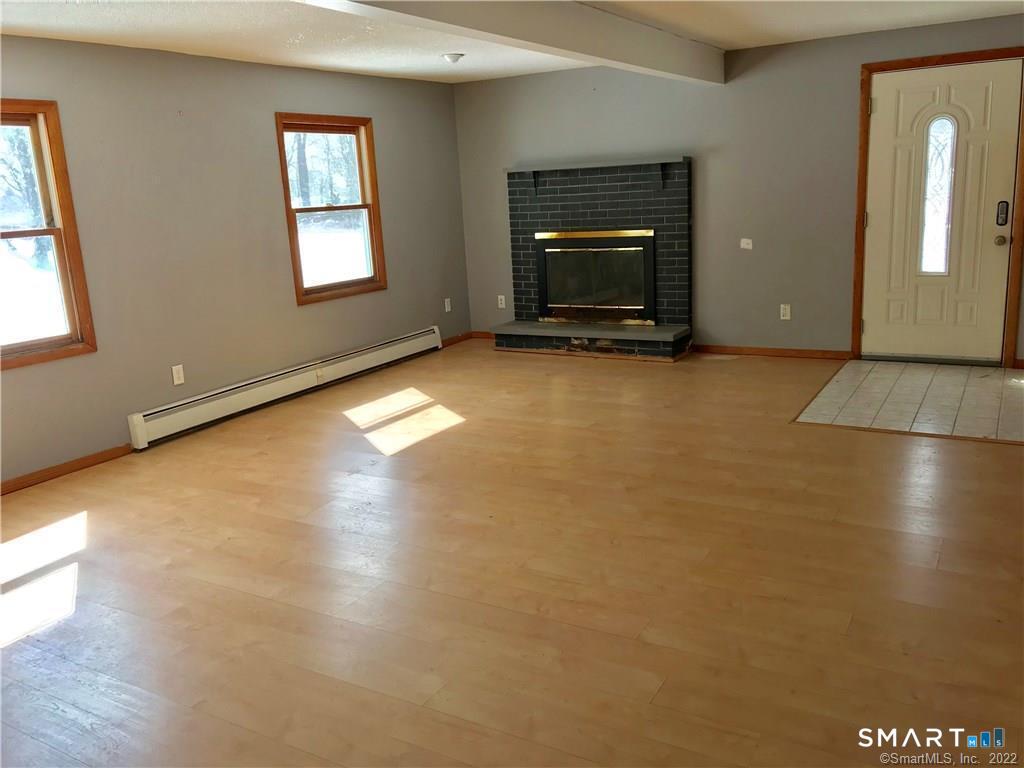 79 Elmwood, Colchester, 06415, 3 Bedrooms Bedrooms, 0 ,2 BathroomsBathrooms,Residential Rental,For Sale,Elmwood,0,24149562