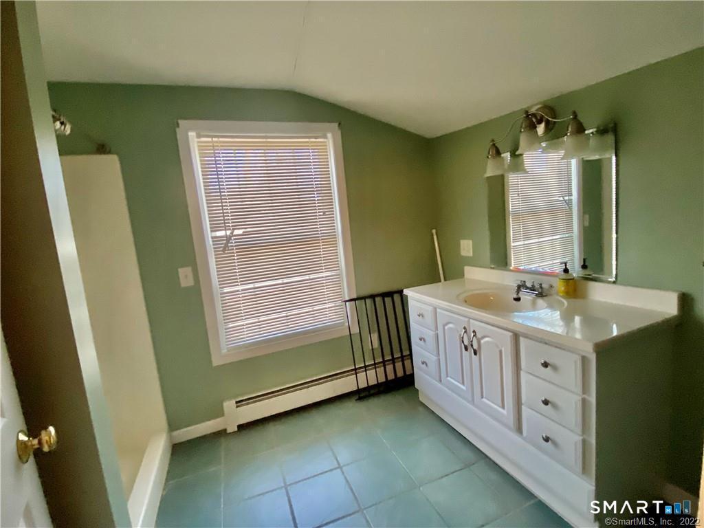 79 Elmwood, Colchester, 06415, 3 Bedrooms Bedrooms, 0 ,2 BathroomsBathrooms,Residential Rental,For Sale,Elmwood,0,24149562