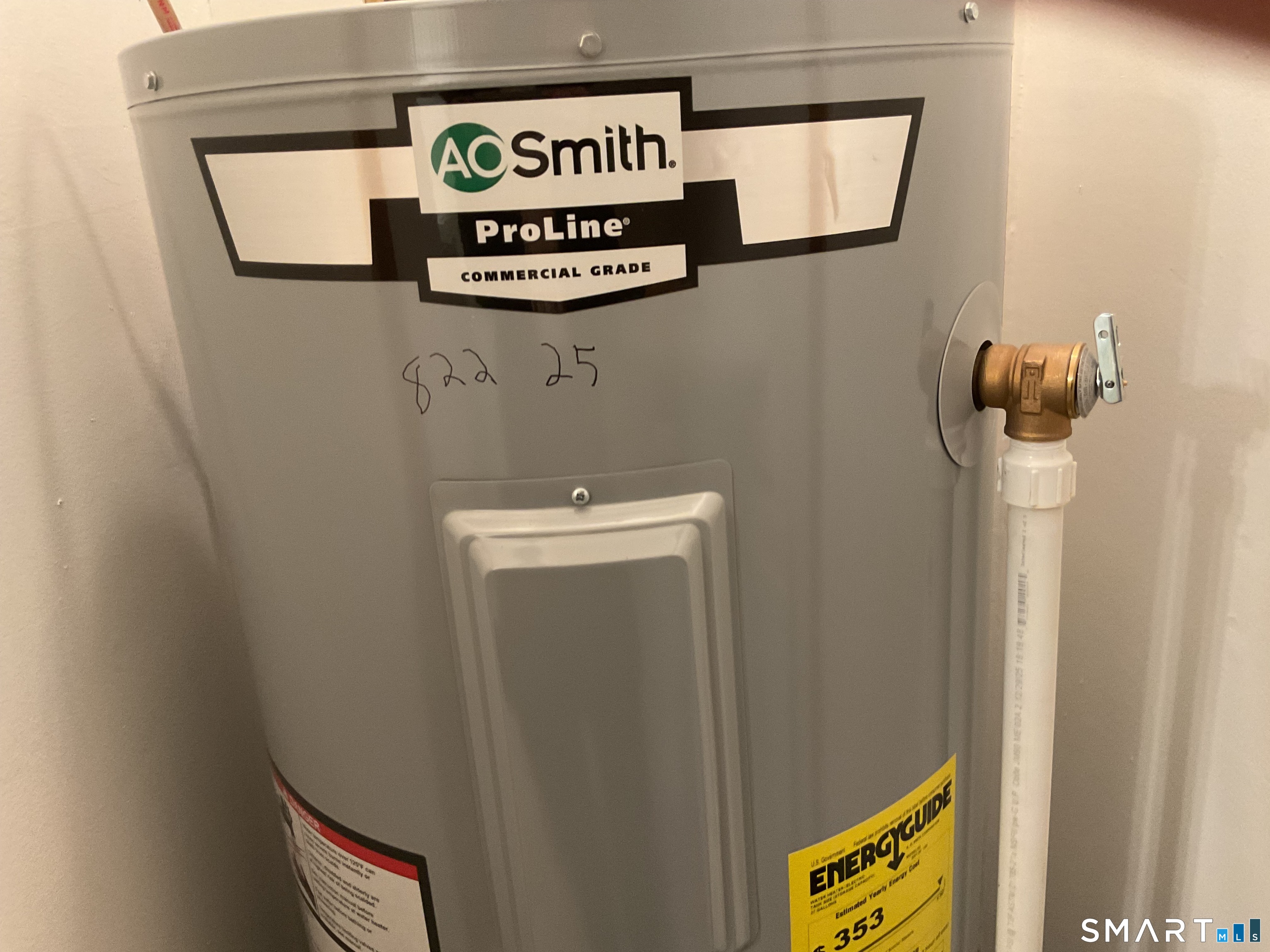 Homes for sale in Branford, CT | 7 Hamre Ln #A, Branford, CT 06405 | MLS# 24149247