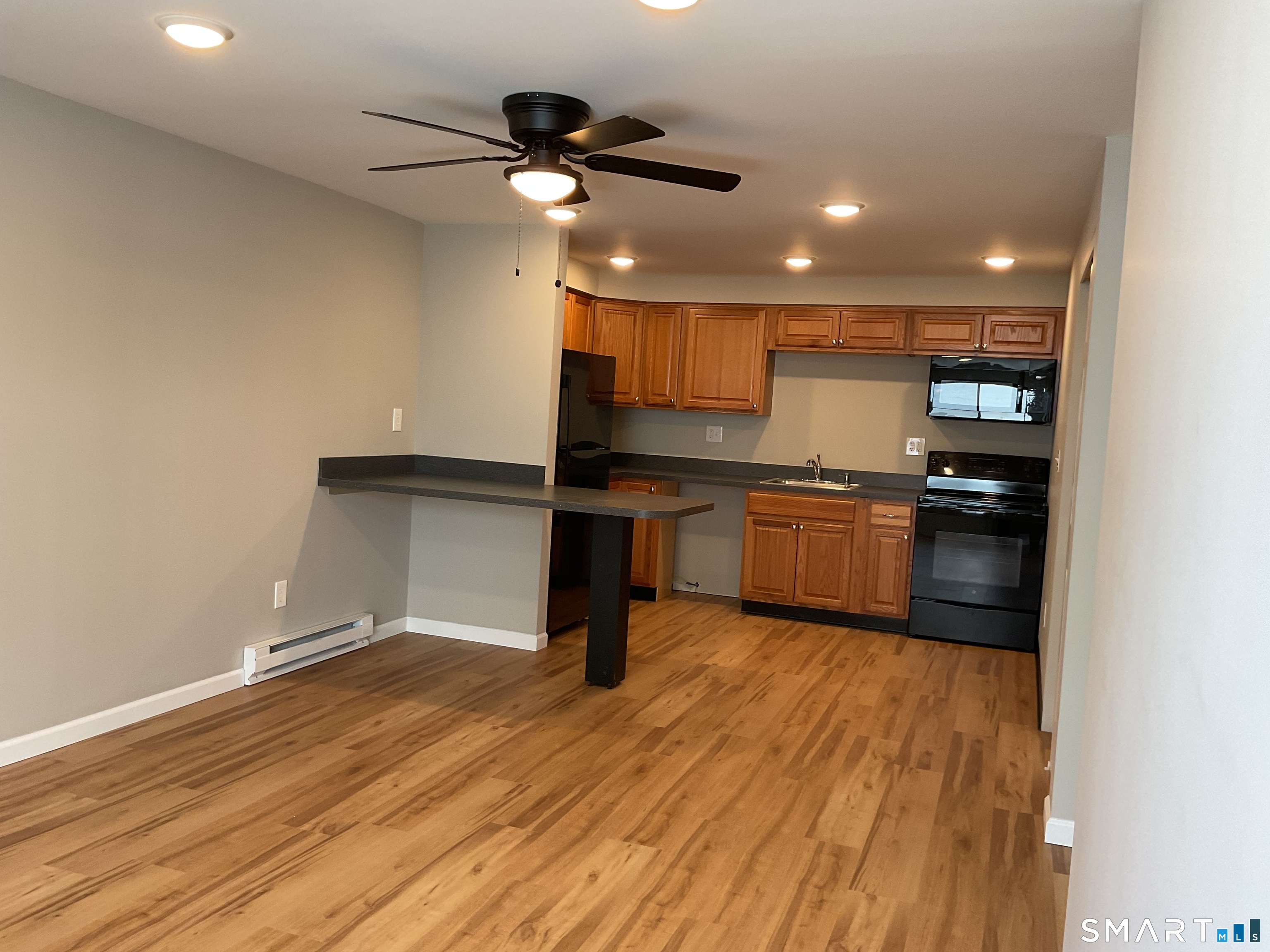 Homes for sale in Branford, CT | 7 Hamre Ln #A, Branford, CT 06405 | MLS# 24149247