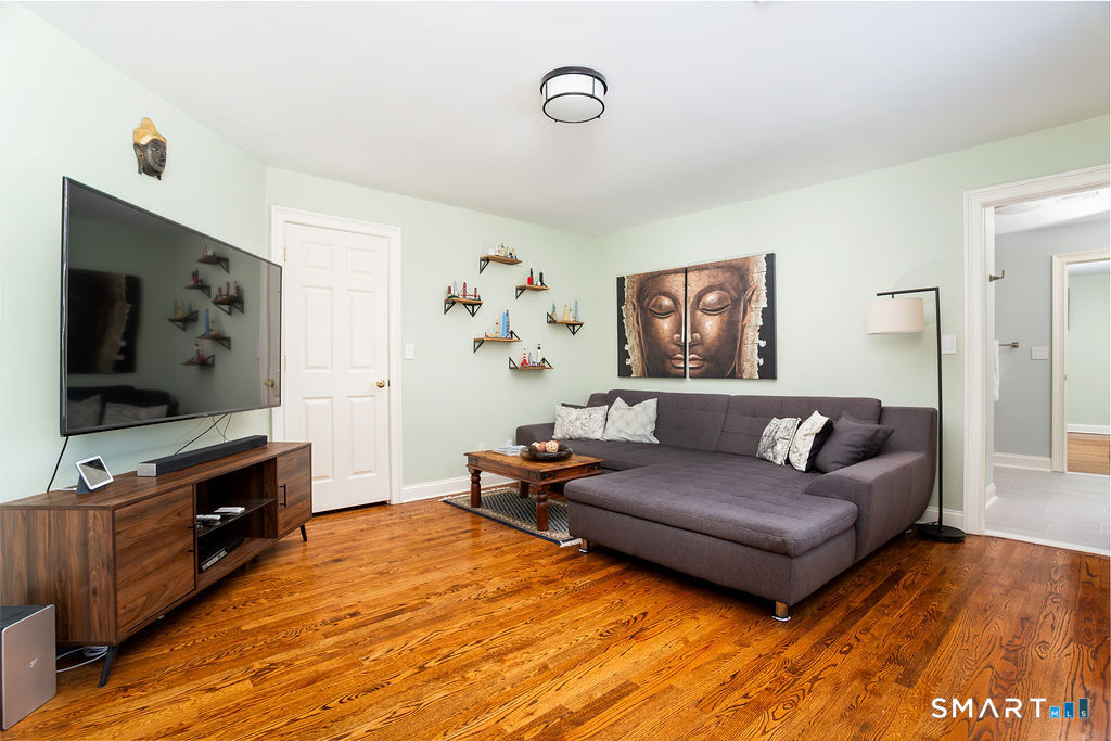 40 Magellan, Easton, 06612, 5 Bedrooms Bedrooms, 0 ,3 BathroomsBathrooms,Single Family For Sale,For Sale,Magellan,0,24144467