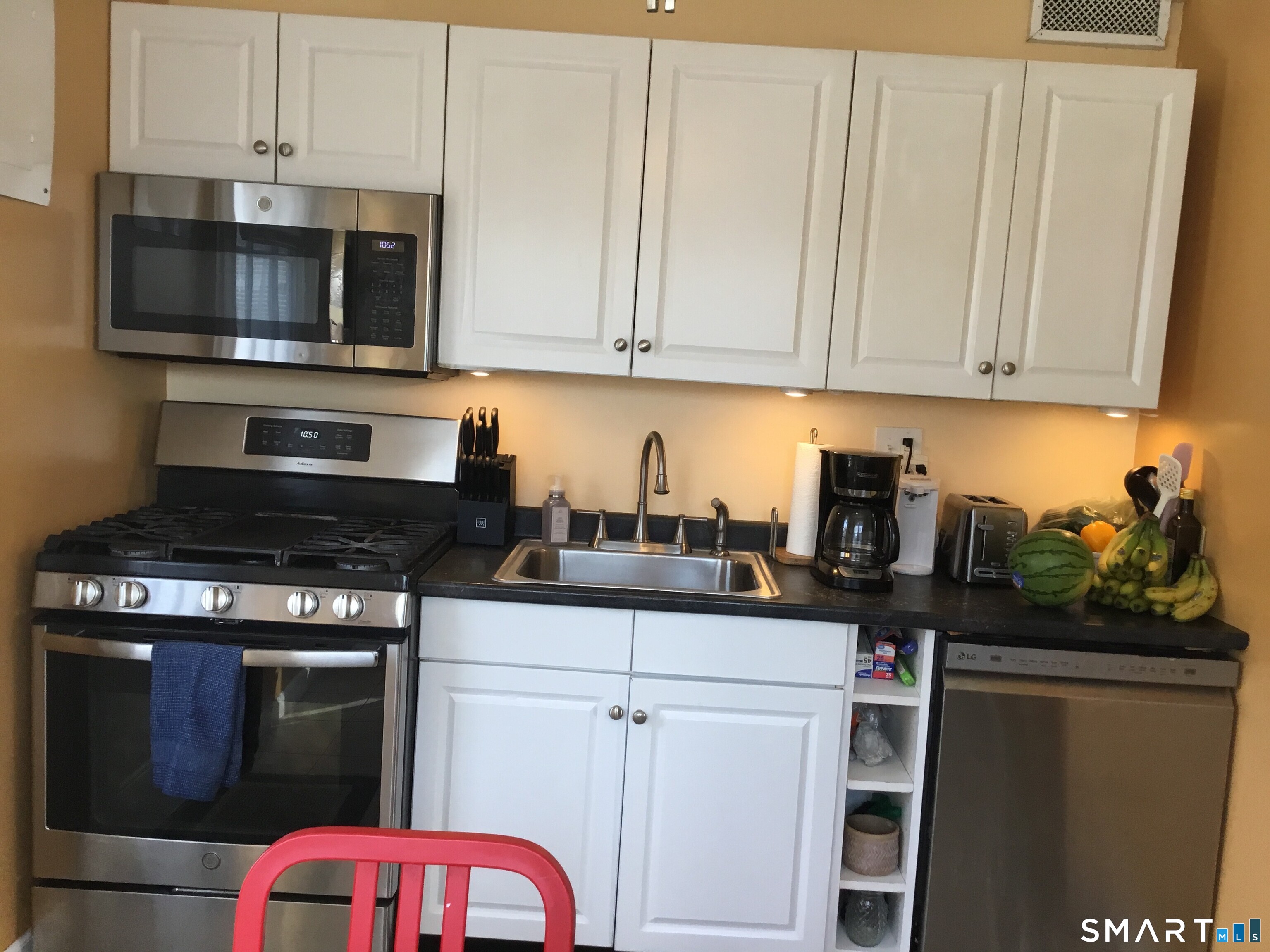 Homes for sale in Stratford, CT | (Undisclosed), Stratford, CT 06614 | MLS# 24153025