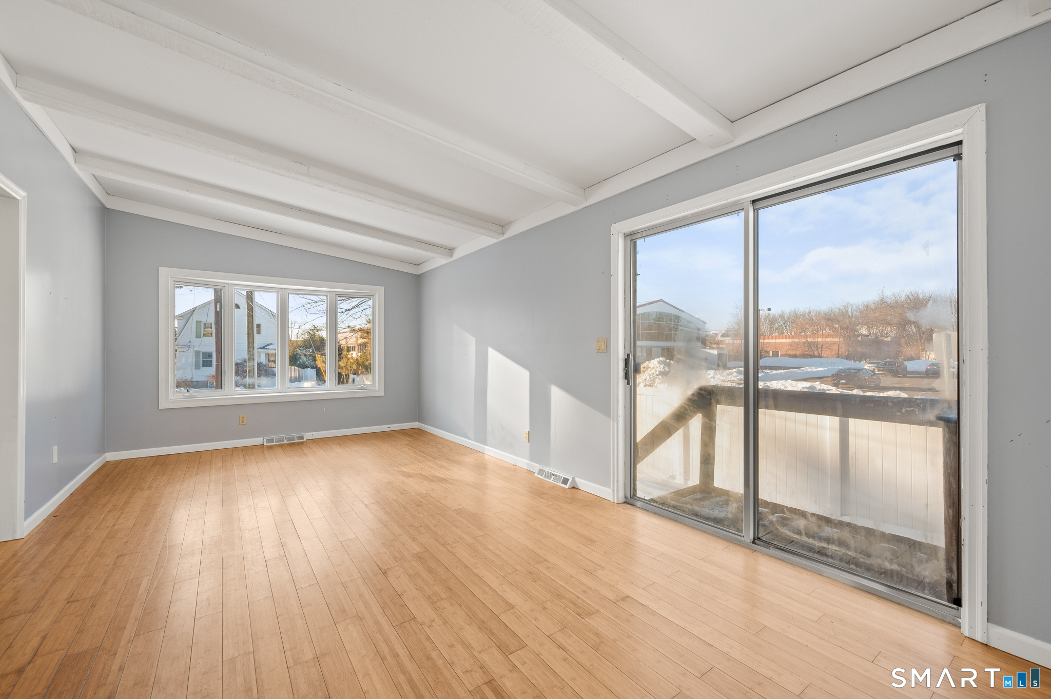 Homes for sale in Glastonbury, CT | 24 Pearl St, Glastonbury, CT 06033 | MLS# 24151464