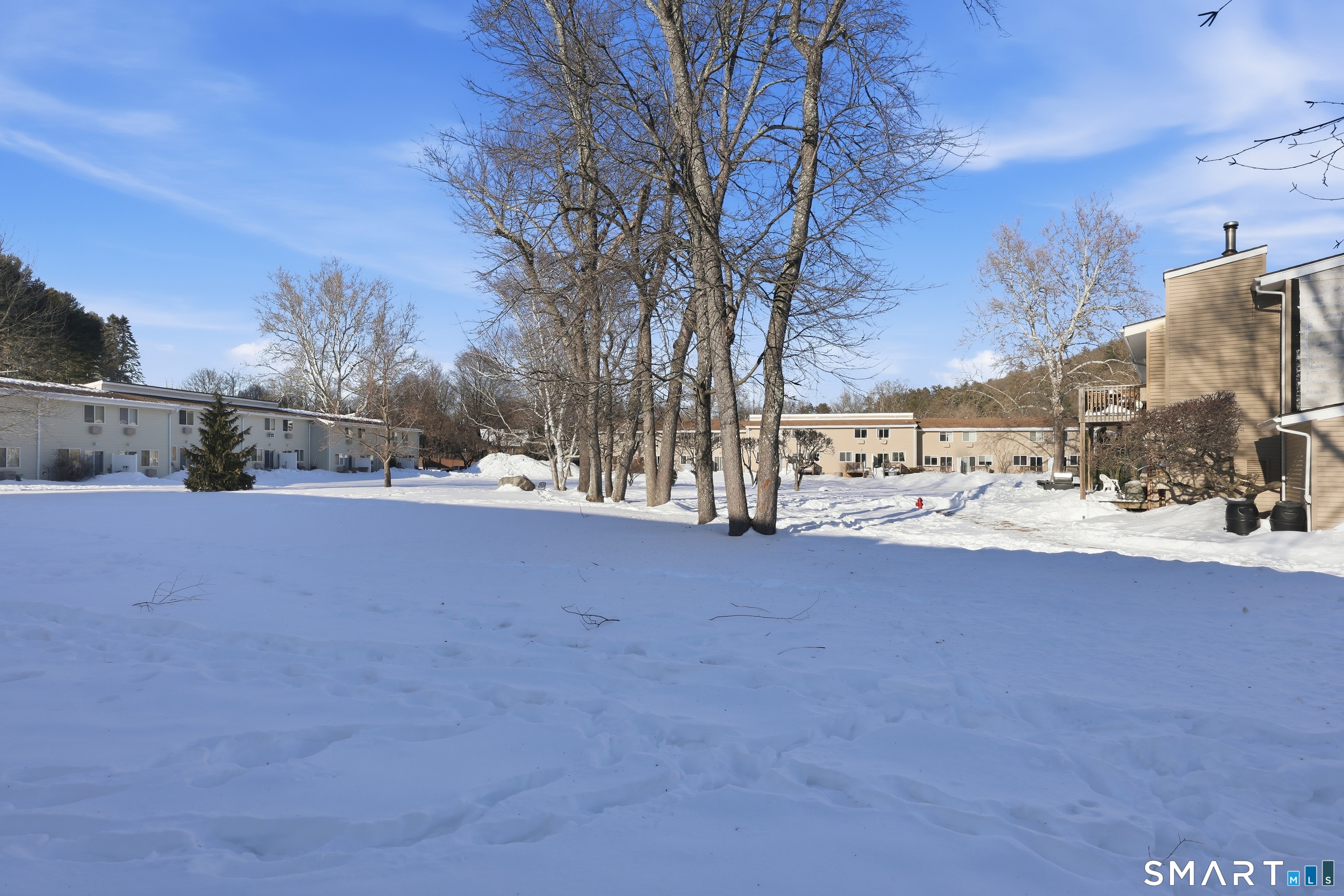 Homes for sale in New Hartford, CT | 220 Main St #2J, New Hartford, CT 06057 | MLS# 24153107