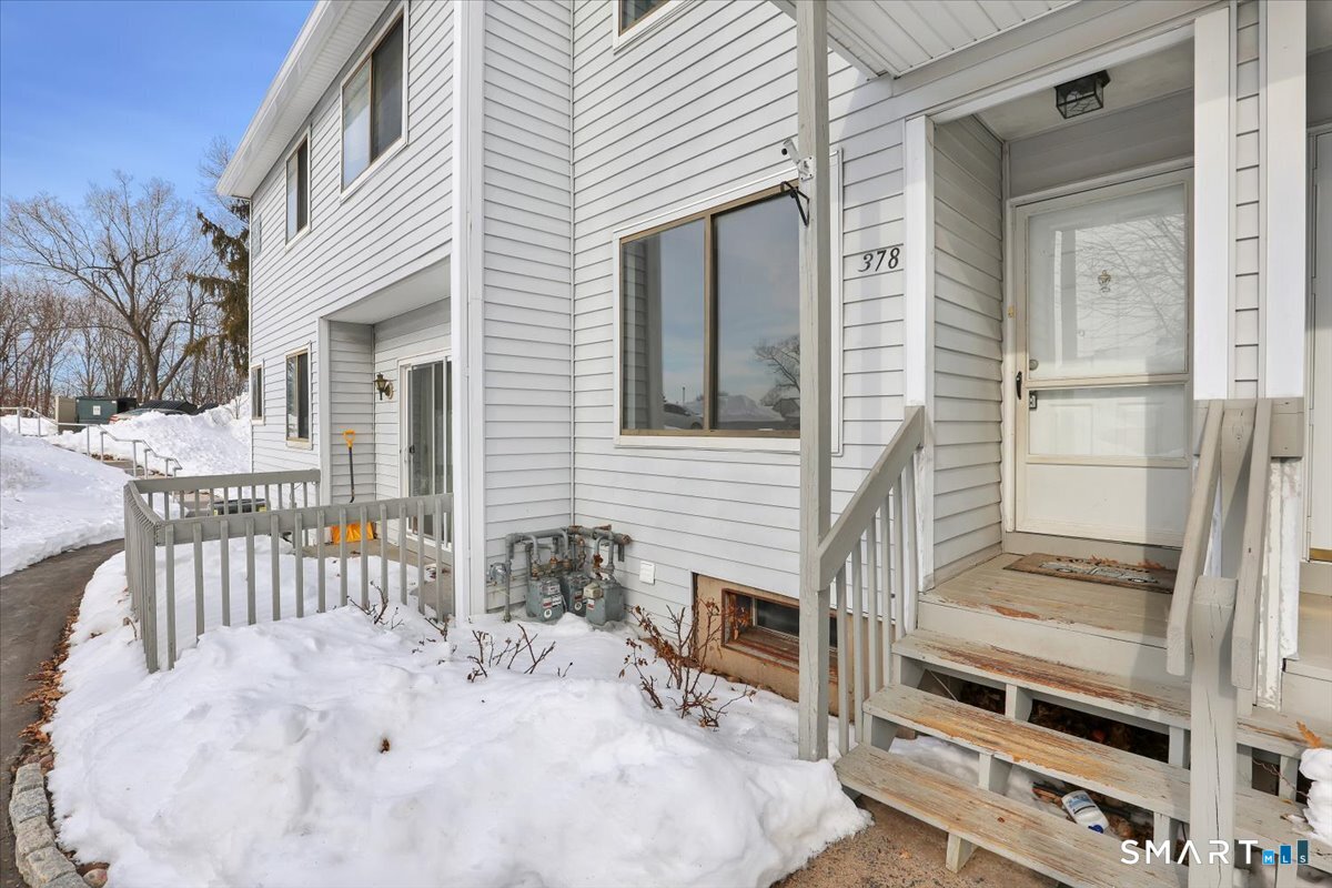 Homes for sale in Newington, CT | 378 Cypress Rd #378, Newington, CT 06111 | MLS# 24152752