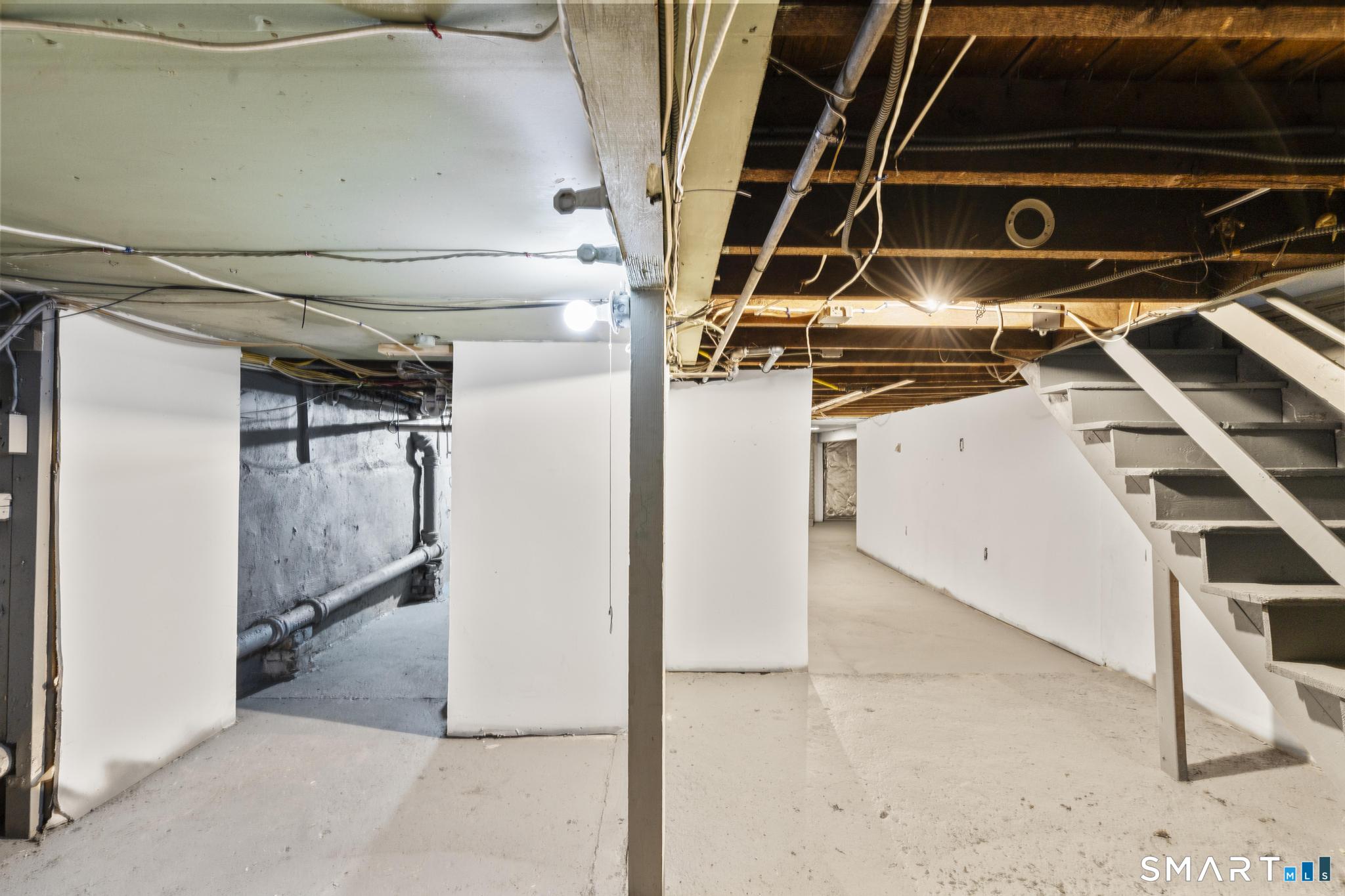 59 Pine, Hamden, 06514, 4 Bedrooms Bedrooms, 0 ,2 BathroomsBathrooms,Multi-family For Sale,For Sale,Pine,0,24153180