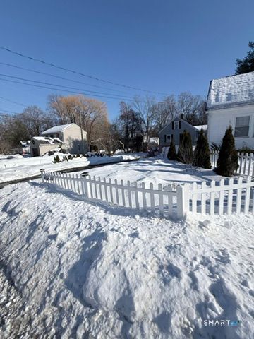 135 Newell, Bristol, 06010, 2 Bedrooms Bedrooms, 0 ,1 BathroomBathrooms,Single Family For Sale,For Sale,Newell,0,24148309