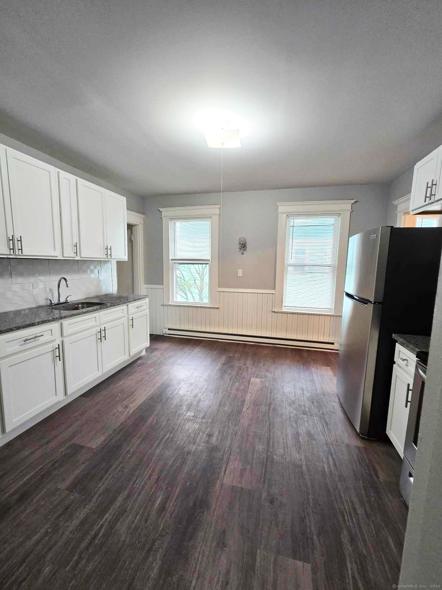 Homes for sale in Waterbury, CT | 652 Watertown Ave, Waterbury, CT 06708 | MLS# 24153268