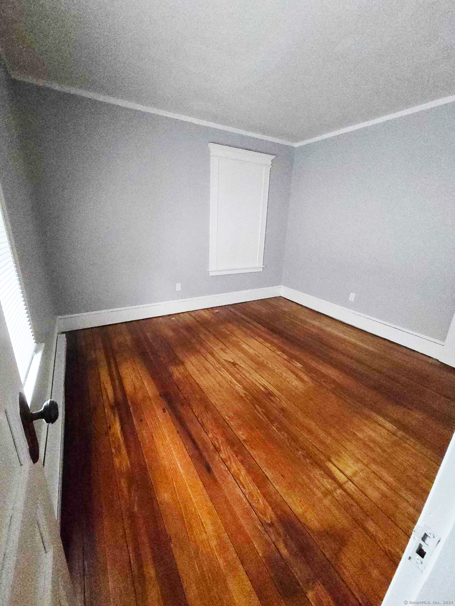 Homes for sale in Waterbury, CT | 652 Watertown Ave, Waterbury, CT 06708 | MLS# 24153268