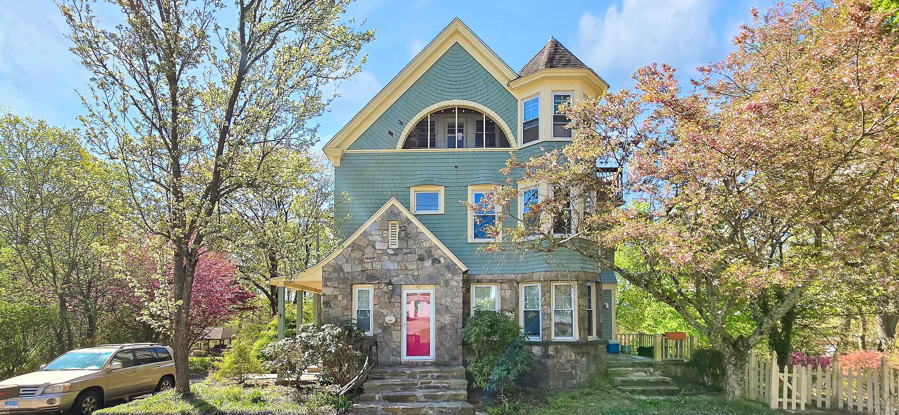 Homes for sale in Norwich, CT | 40 Maple Grove Ave, Norwich, CT 06360 | MLS# 24153292