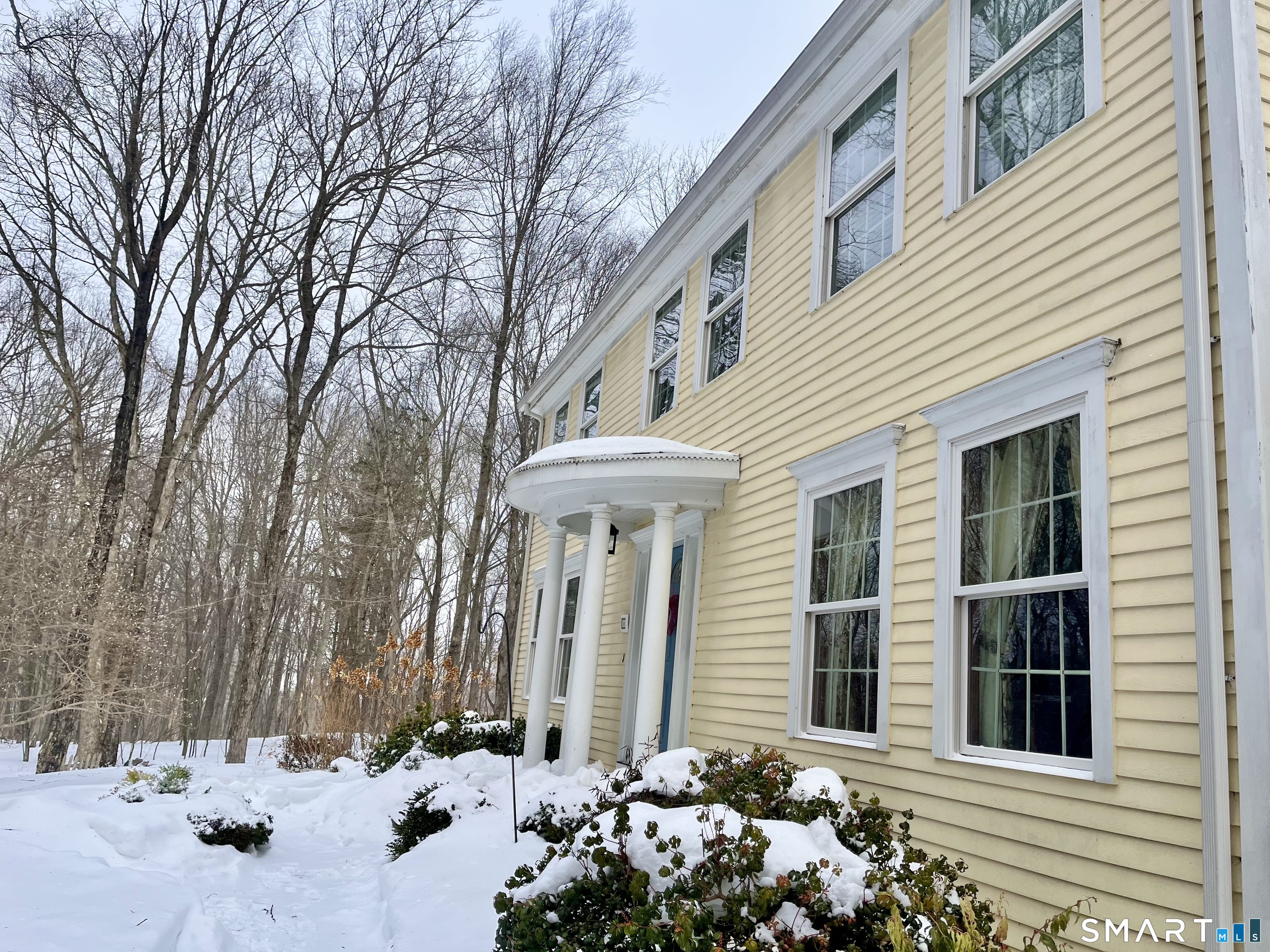 Homes for sale in Roxbury, CT | 16 Jonathan Dr, Roxbury, CT 06783 | MLS# 24153218