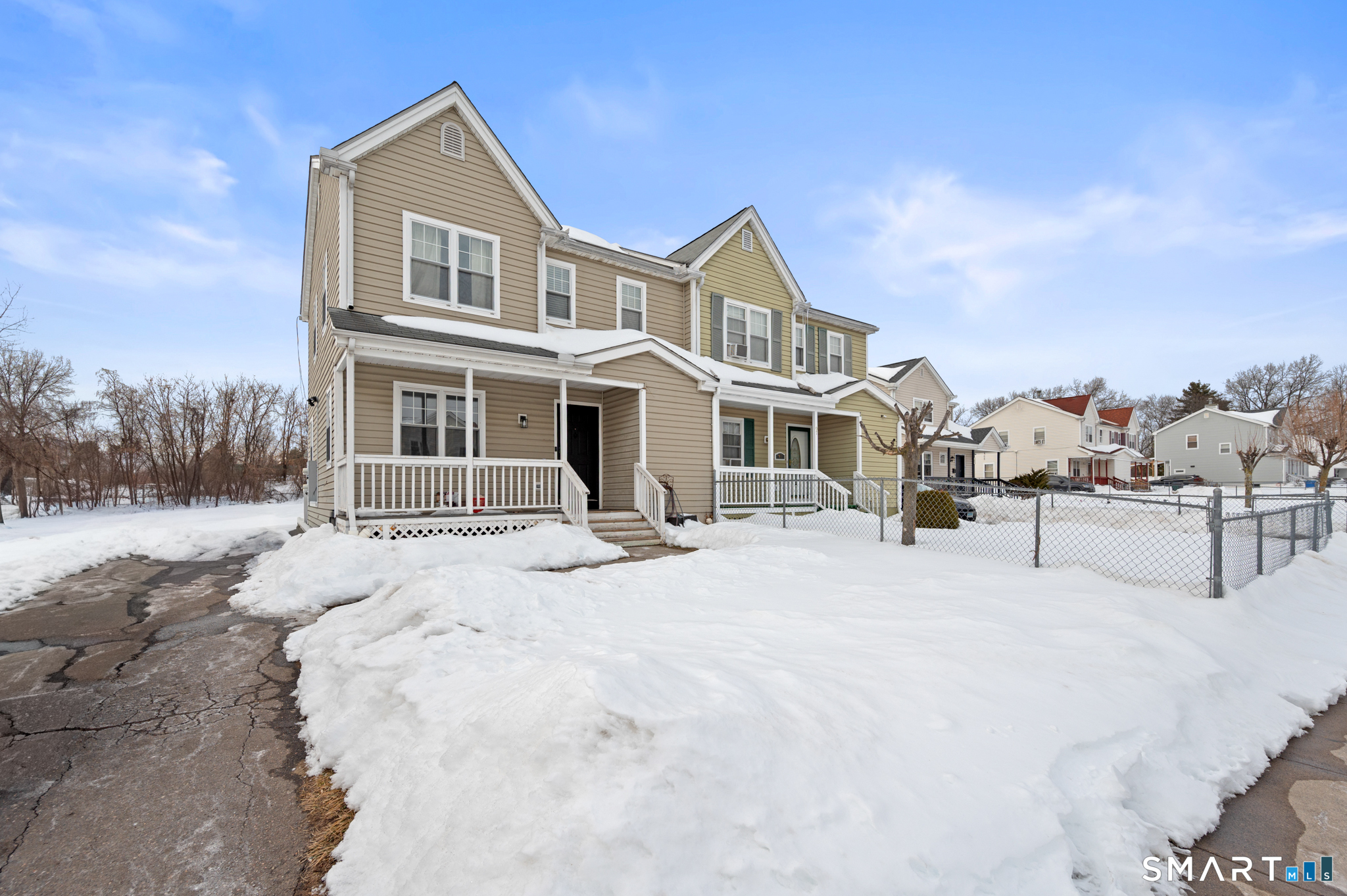 Homes for sale in Hartford, CT | 95 Hampton St, Hartford, CT 06120 | MLS# 24153245