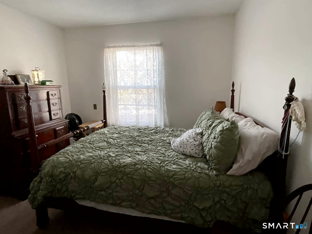 Homes for sale in Cheshire, CT | 393 E Mitchell Ave #393, Cheshire, CT 06410 | MLS# 24150219