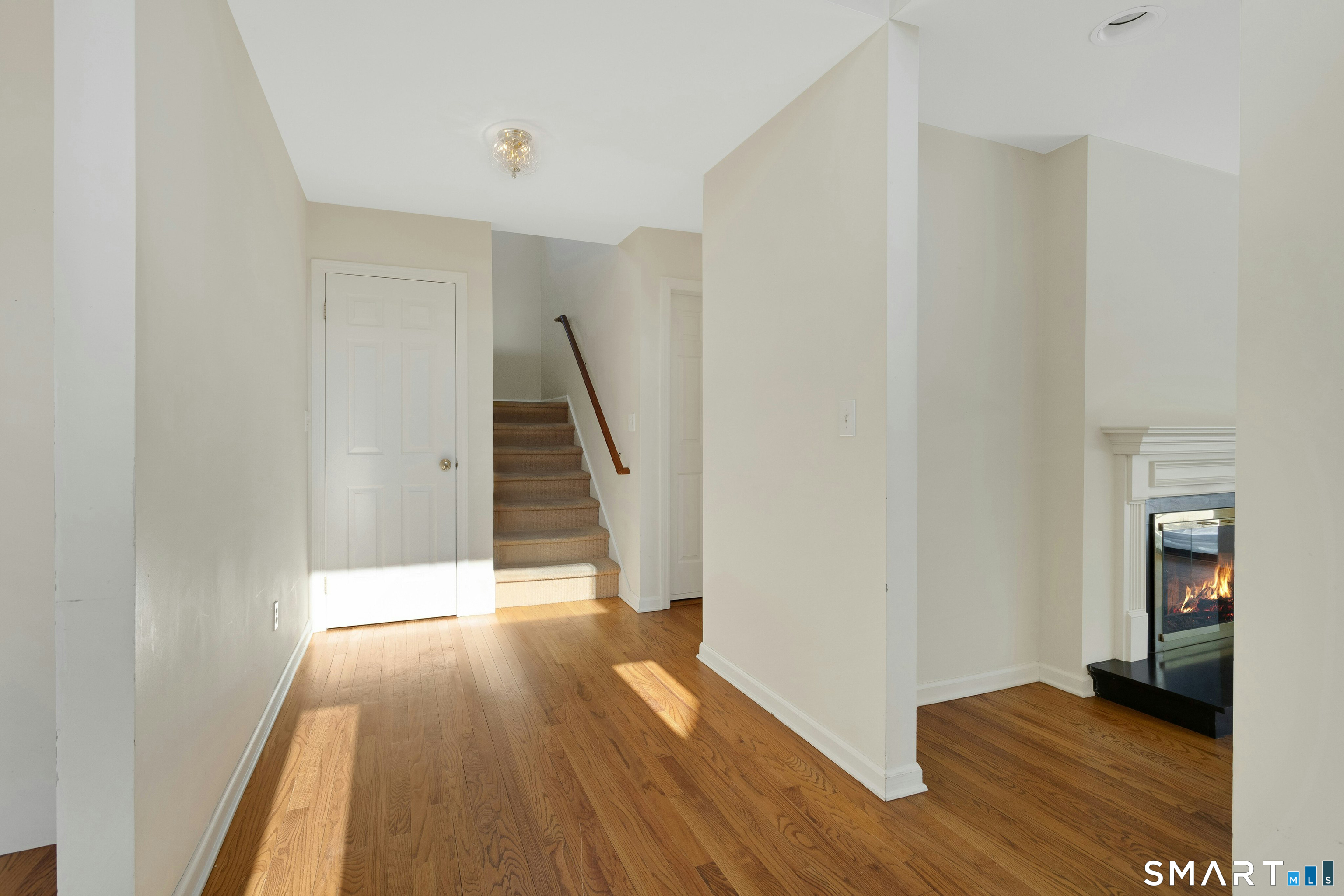 Homes for sale in Greenwich, CT | 501 W Lyon Farm Dr #501, Greenwich, CT 06831 | MLS# 24152668