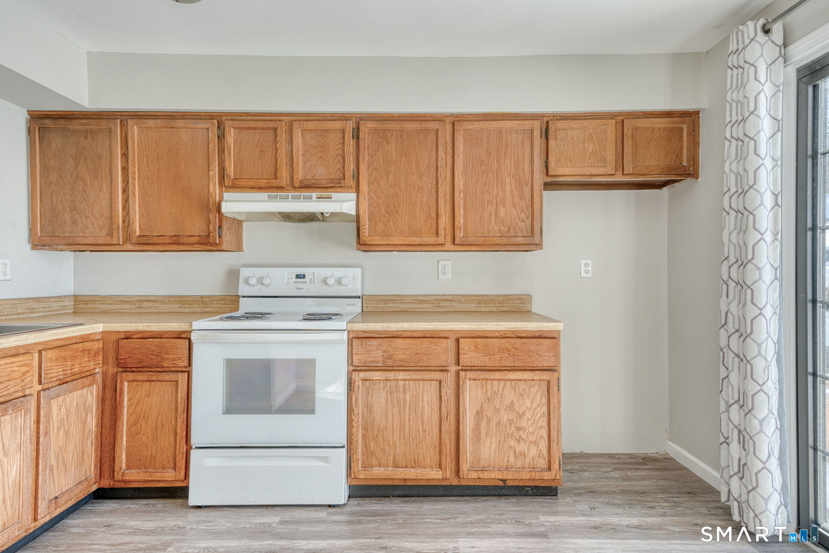 Homes for sale in New Milford, CT | 45 Aspetuck Vlg #45, New Milford, CT 06776 | MLS# 24153417