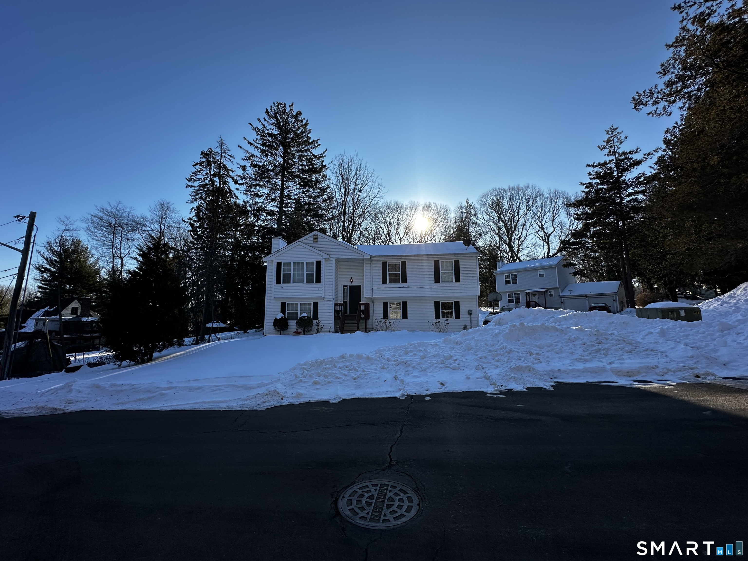 Homes for sale in East Haven, CT | 654 Laurel St Unit 1 St #1, East Haven, CT 06512 | MLS# 24152835