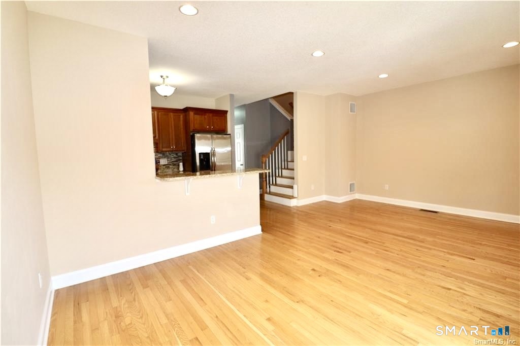 Photo 5 of 15 Gianna Drive, Manchester, CT