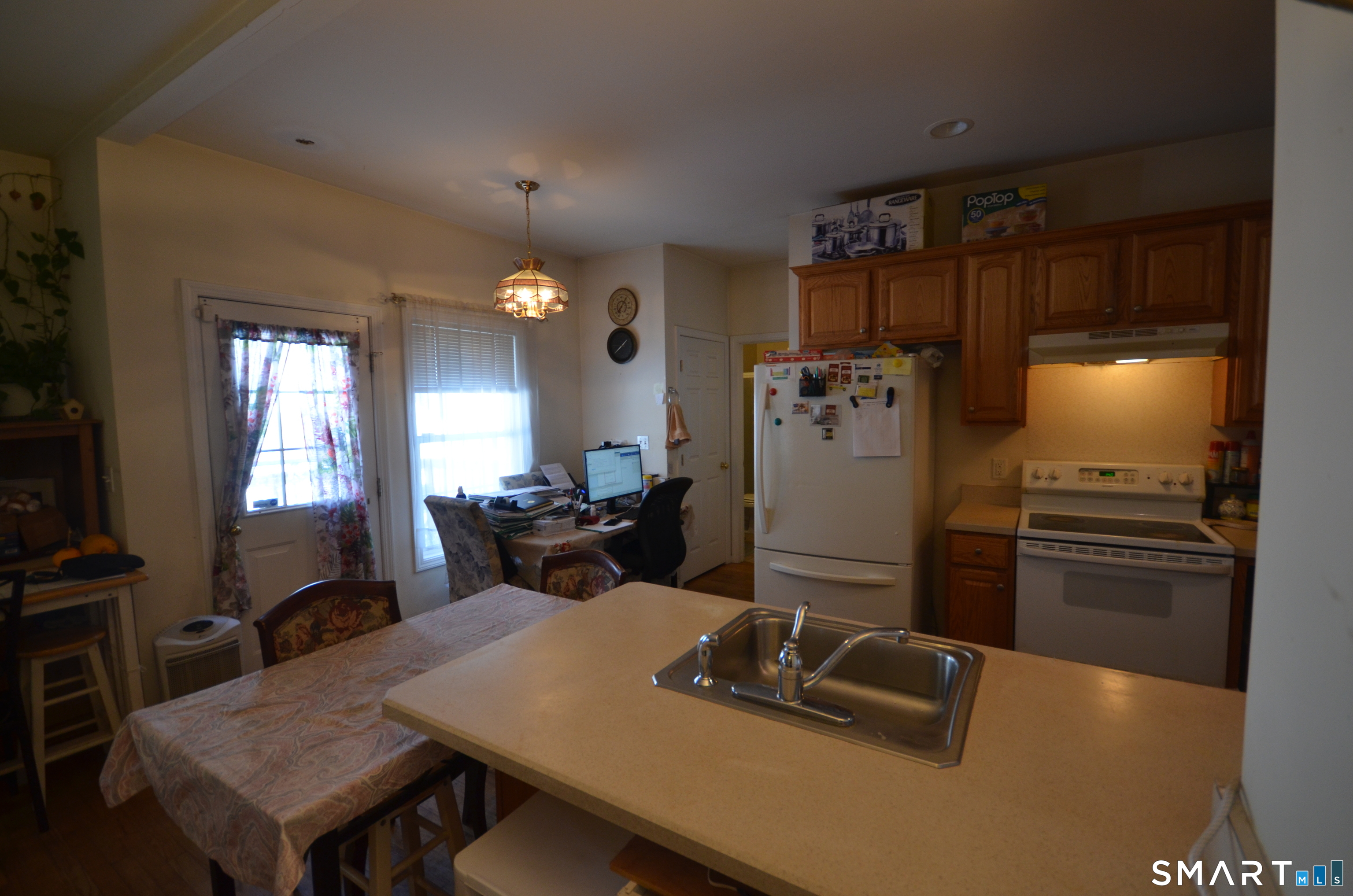 Homes for sale in Bridgeport, CT | 1376 Chopsey Hill Rd, Bridgeport, CT 06606 | MLS# 24153376