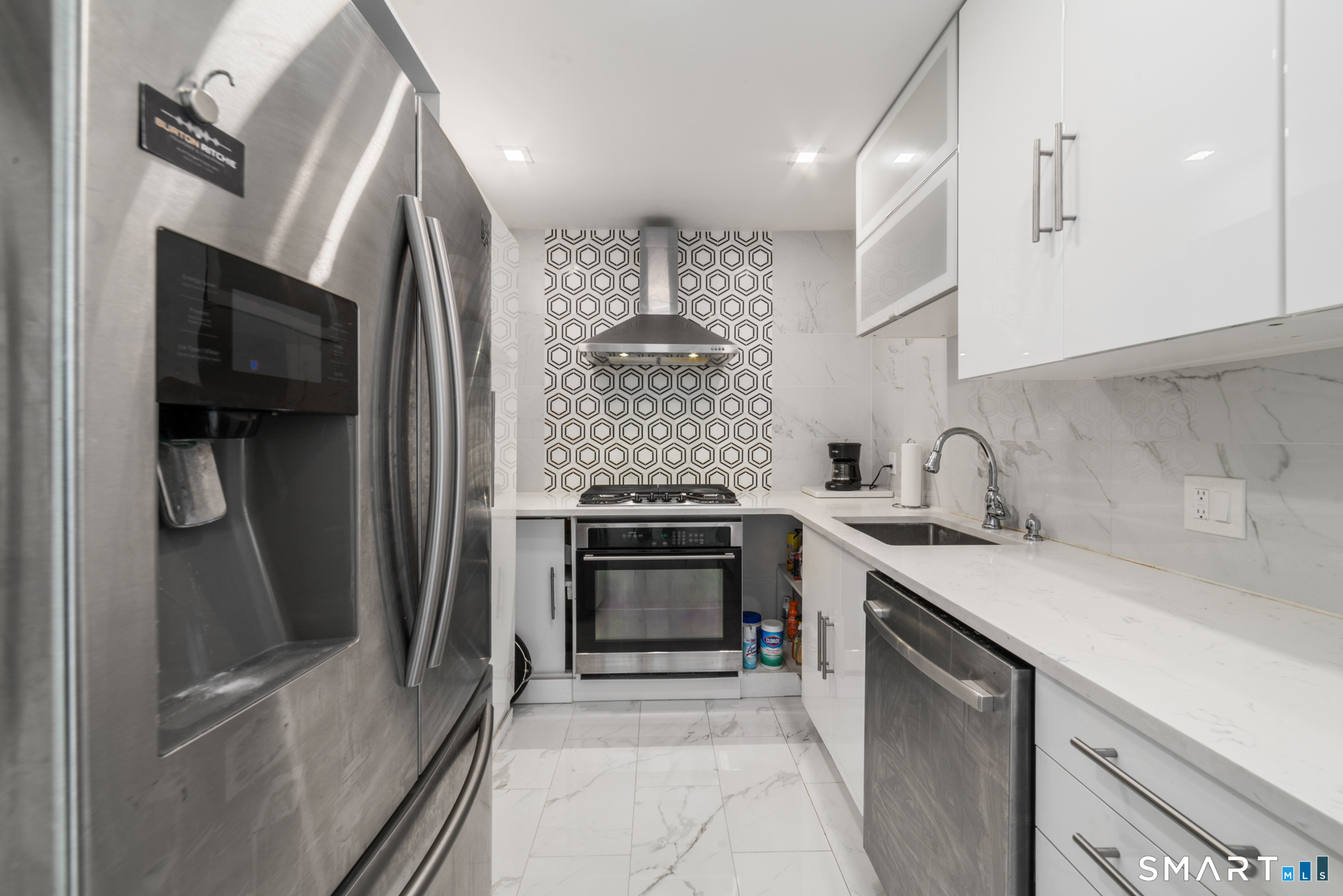 Homes for sale in Hamden, CT | 900 Mix Ave #APT 123, Hamden, CT 06514 | MLS# 24153421