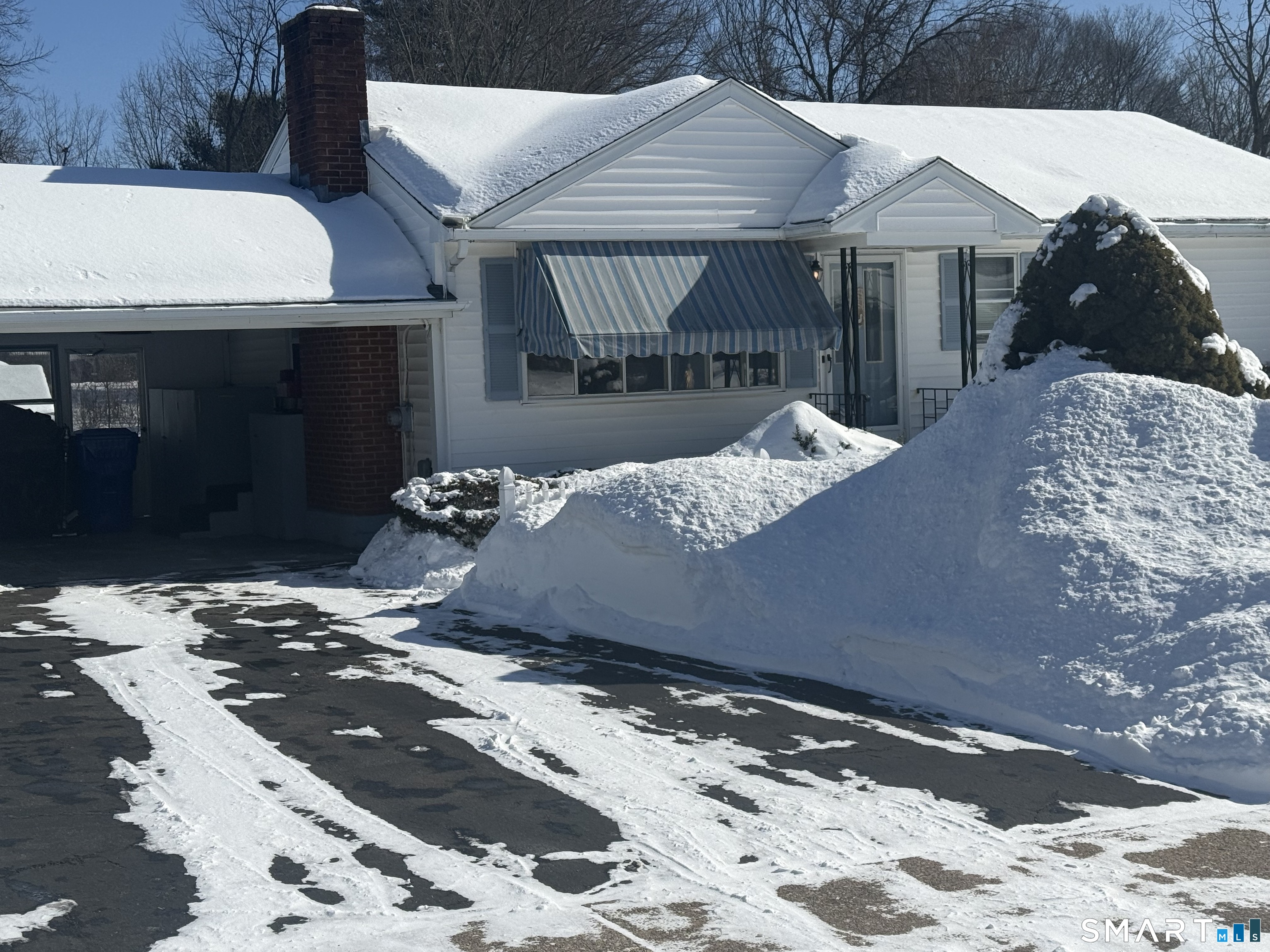 Homes for sale in East Hartford, CT | 97 Margery Dr, East Hartford, CT 06118 | MLS# 24153092