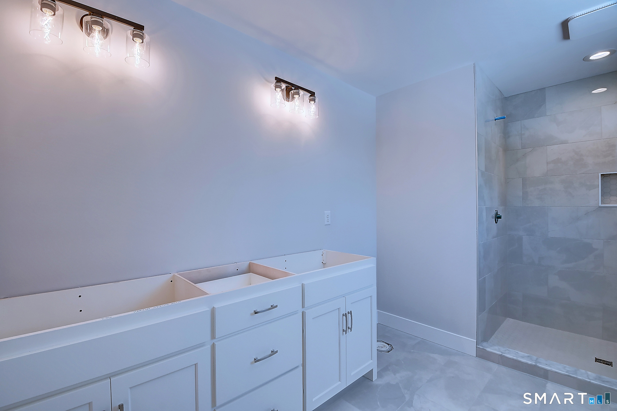 7 Laurelwood, Vernon, 06066, 3 Bedrooms Bedrooms, 0 ,2 BathroomsBathrooms,Single Family For Sale,For Sale,Laurelwood,0,24132244