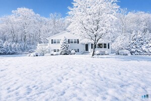 24 Warnock Drive