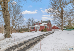 699 Daniels Farm Road