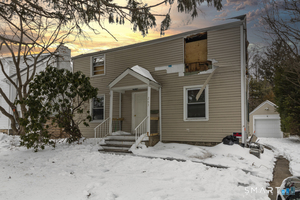 263 Oaklawn Avenue