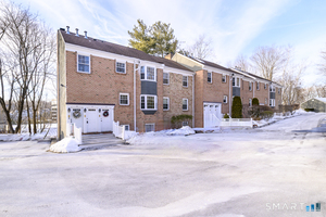 3 Valley View Road, Unit APT 45