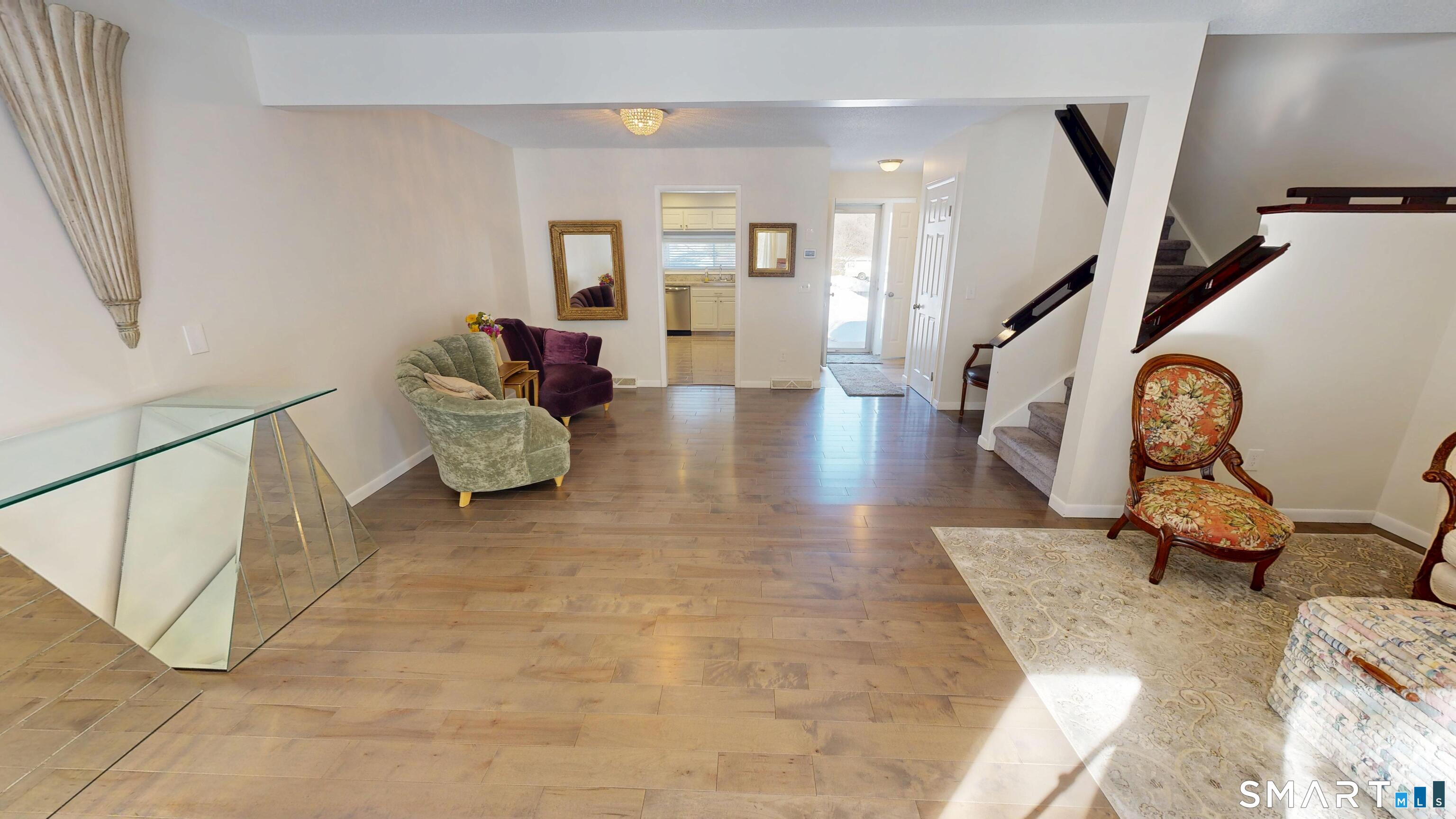 Homes for sale in Cheshire, CT | 550 Oak Ave #550, Cheshire, CT 06410 | MLS# 24154006