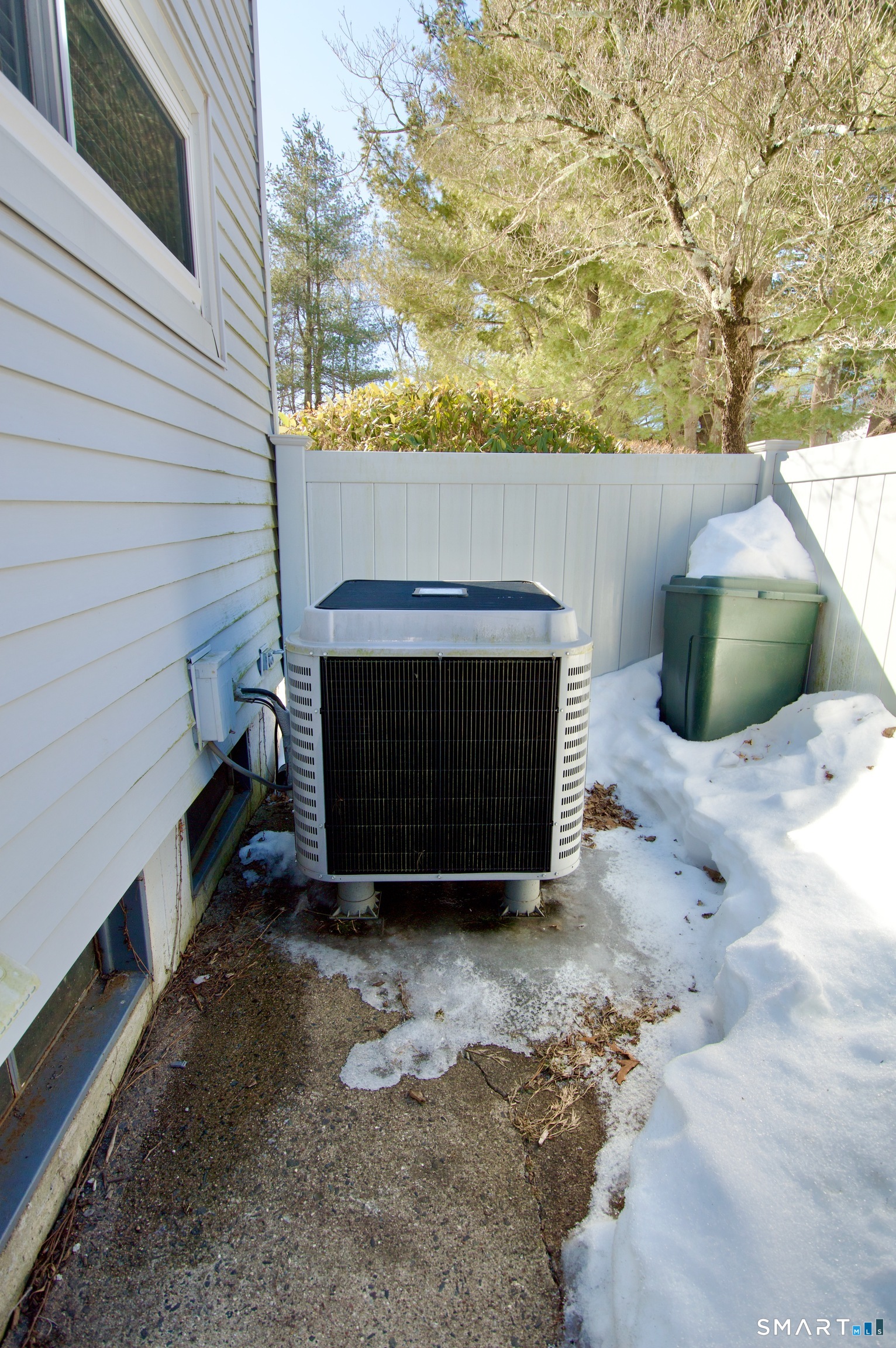 Homes for sale in Cheshire, CT | 550 Oak Ave #550, Cheshire, CT 06410 | MLS# 24154006